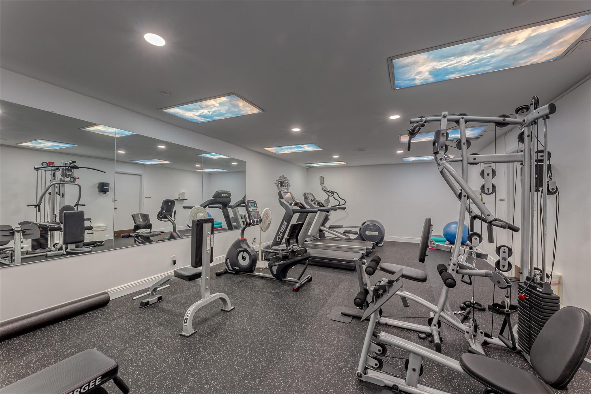 2900 NE 14th Street Cswy 202