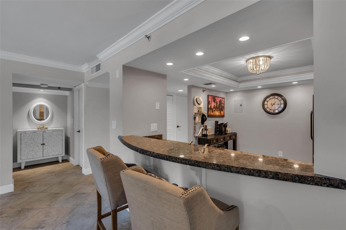 2900 NE 14th Street Cswy 202