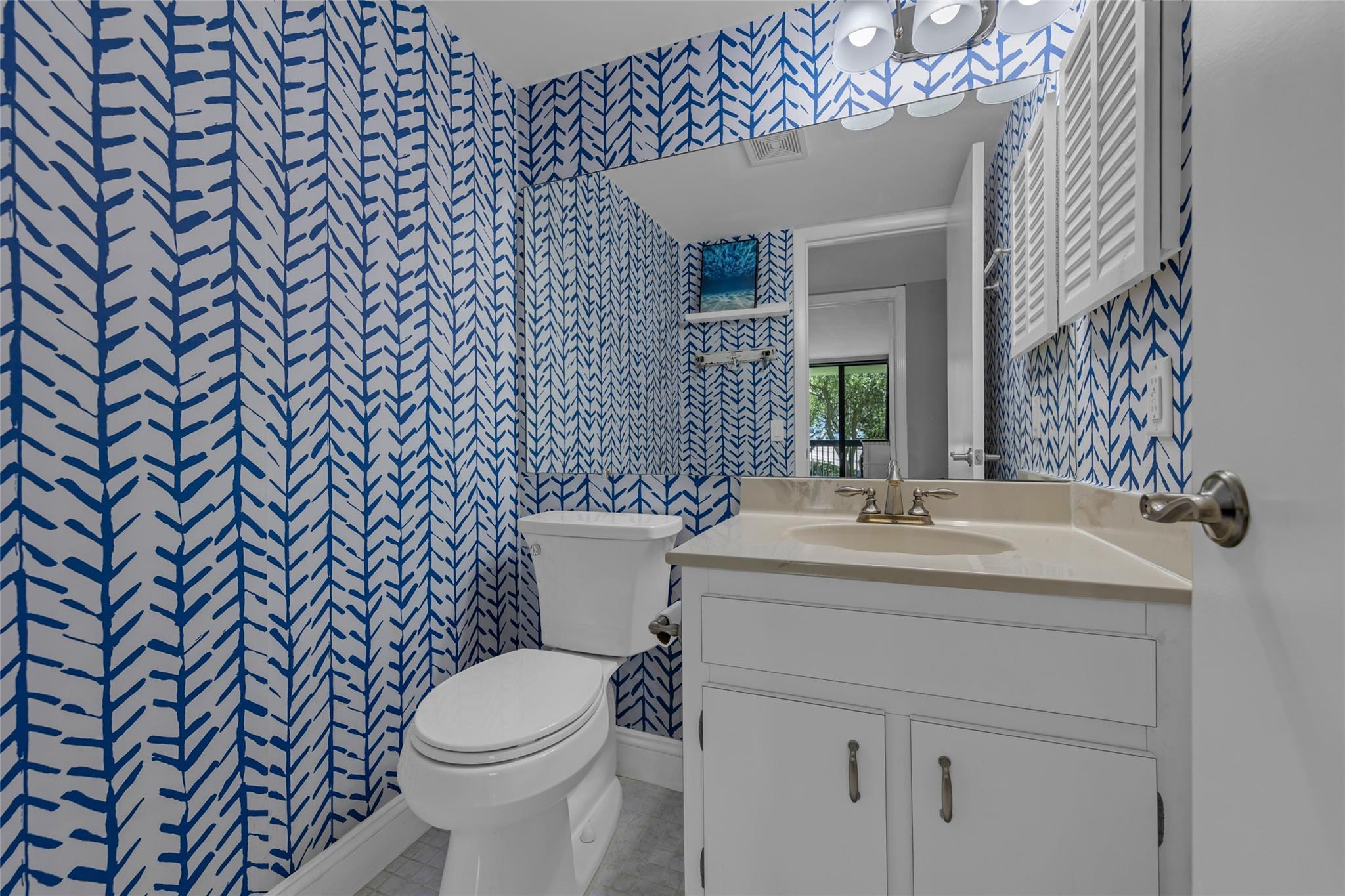 2900 NE 14th Street Cswy 202