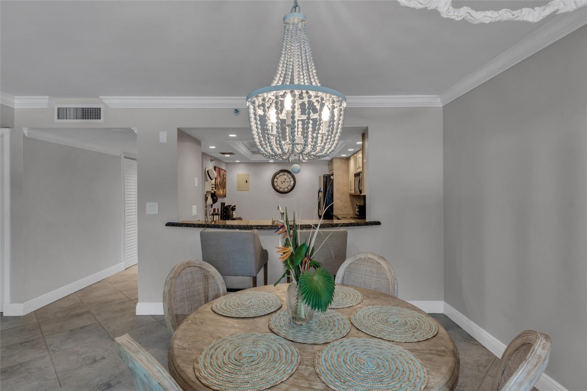 2900 NE 14th Street Cswy 202