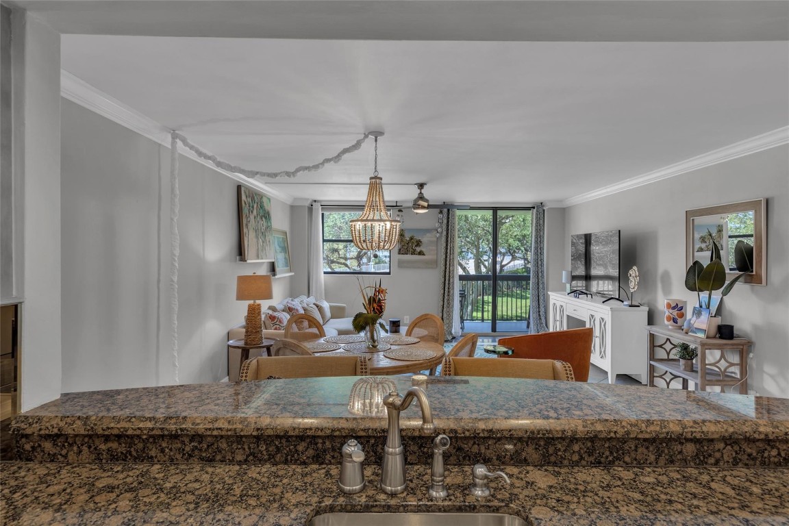 2900 NE 14th Street Cswy 202