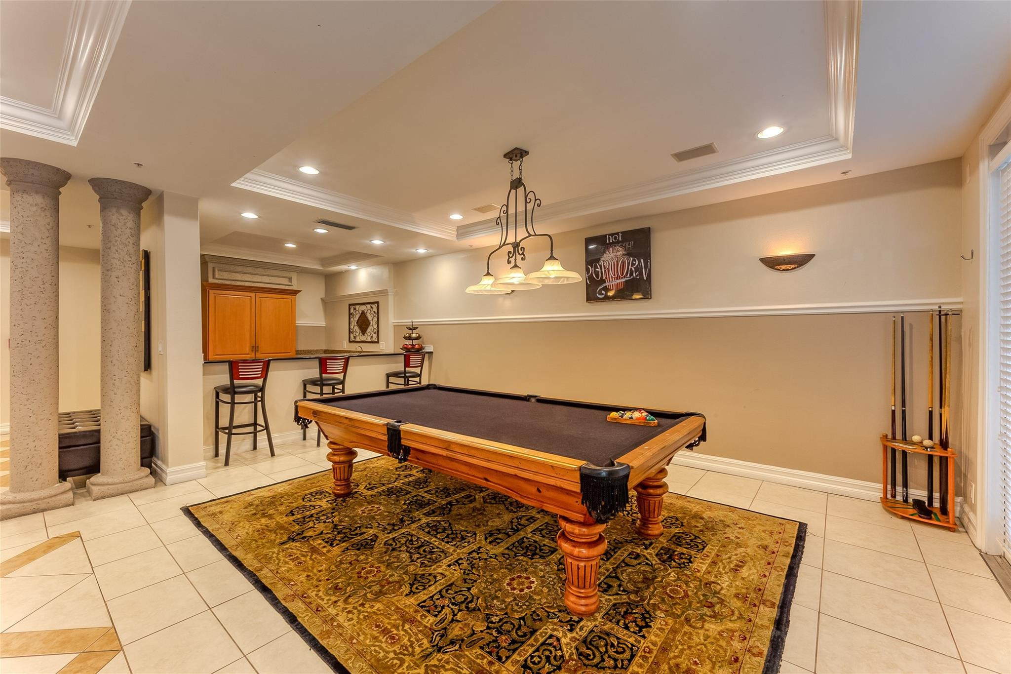 533 NE 3rd Ave 516