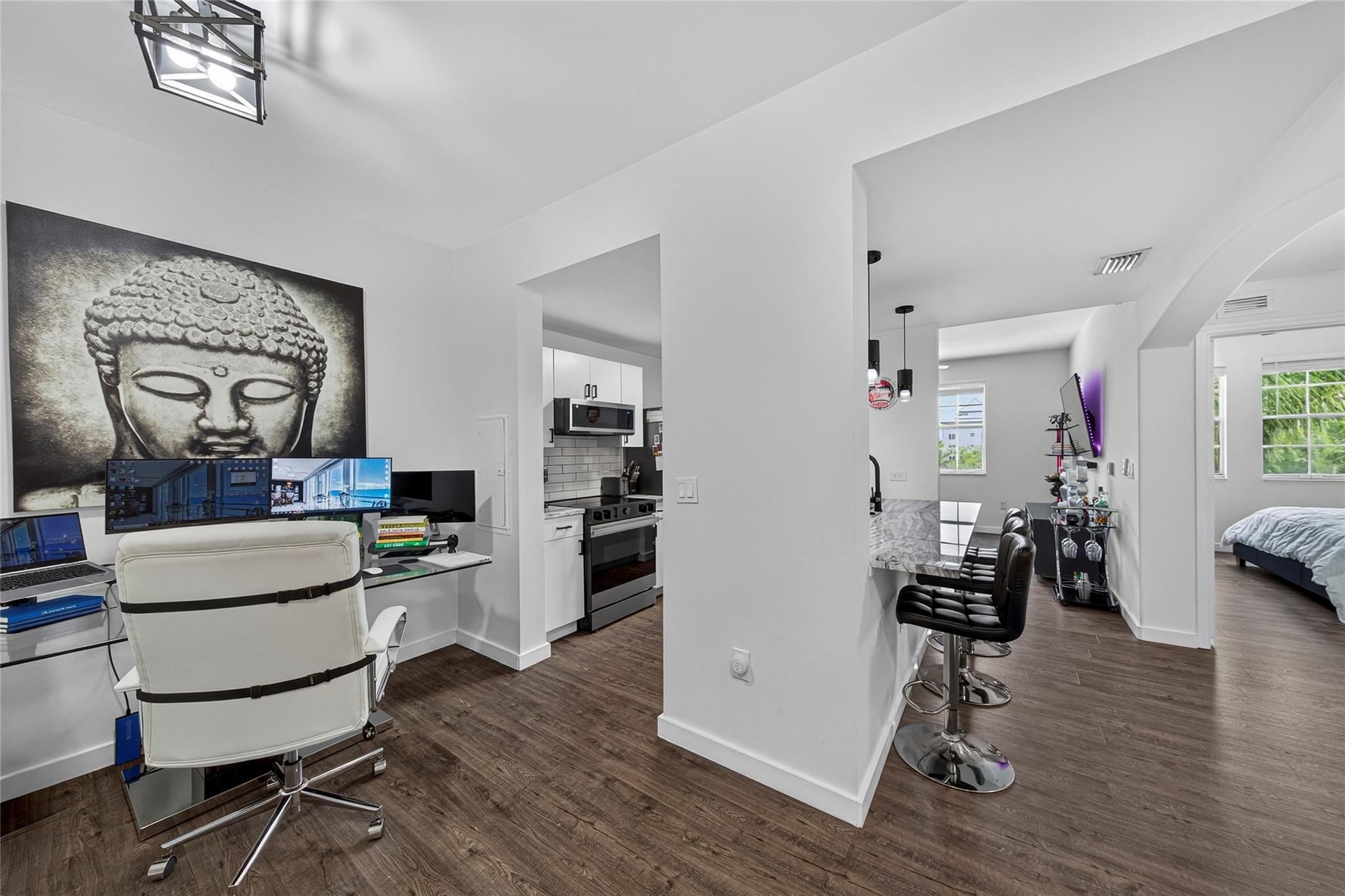 533 NE 3rd Ave 516