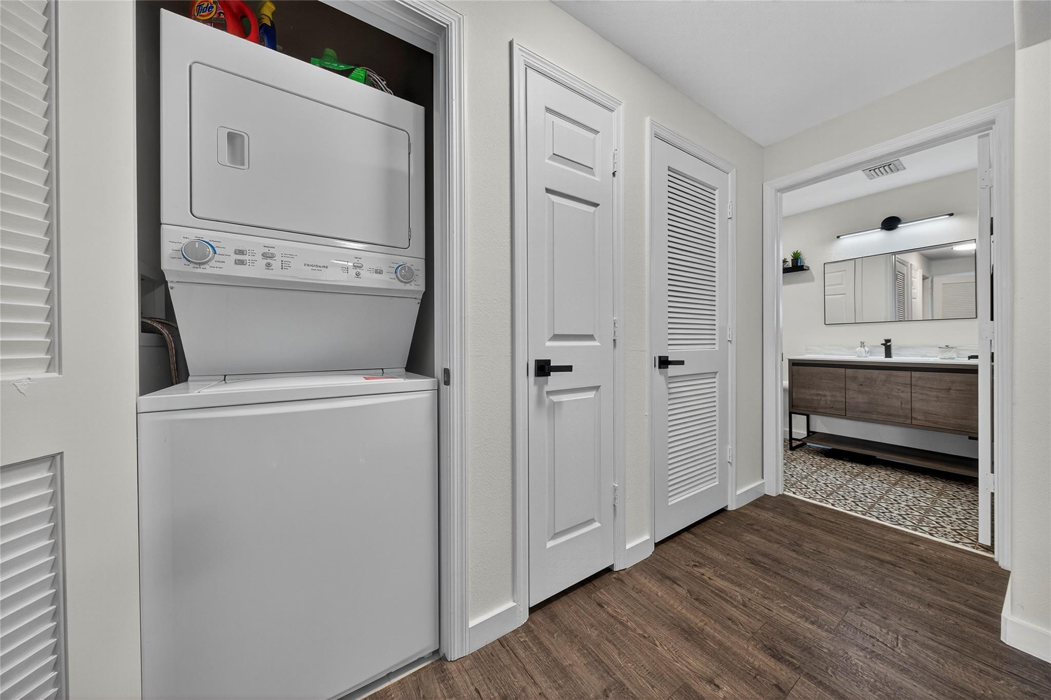 533 NE 3rd Ave 516