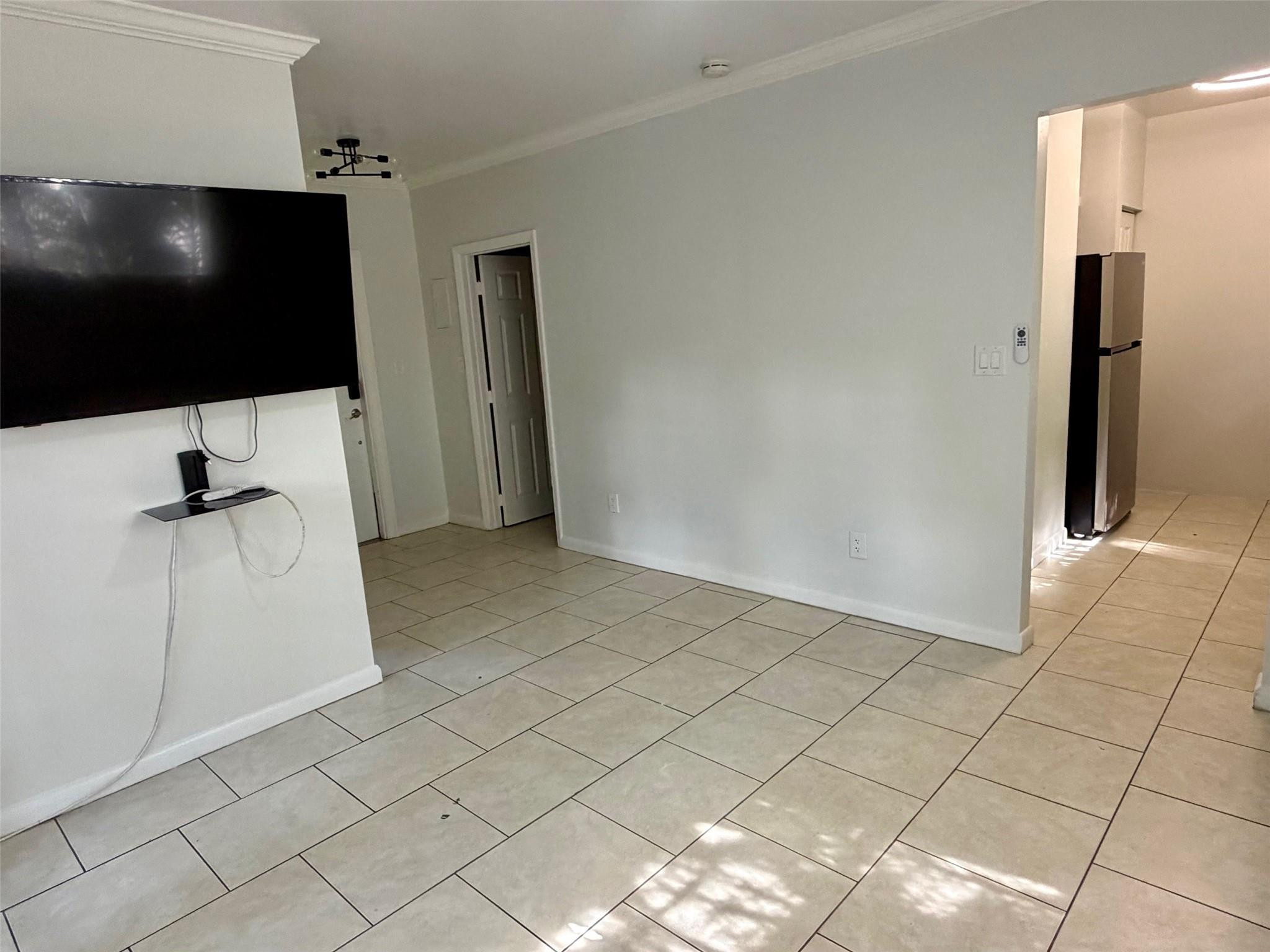 1217 NW 7th Ave 2
