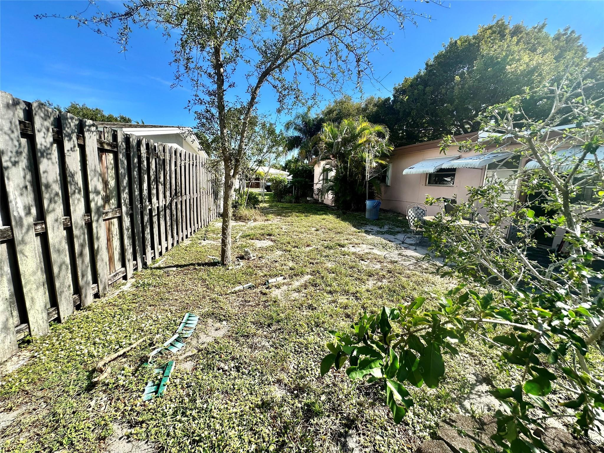 5671 NE 22 Avenue