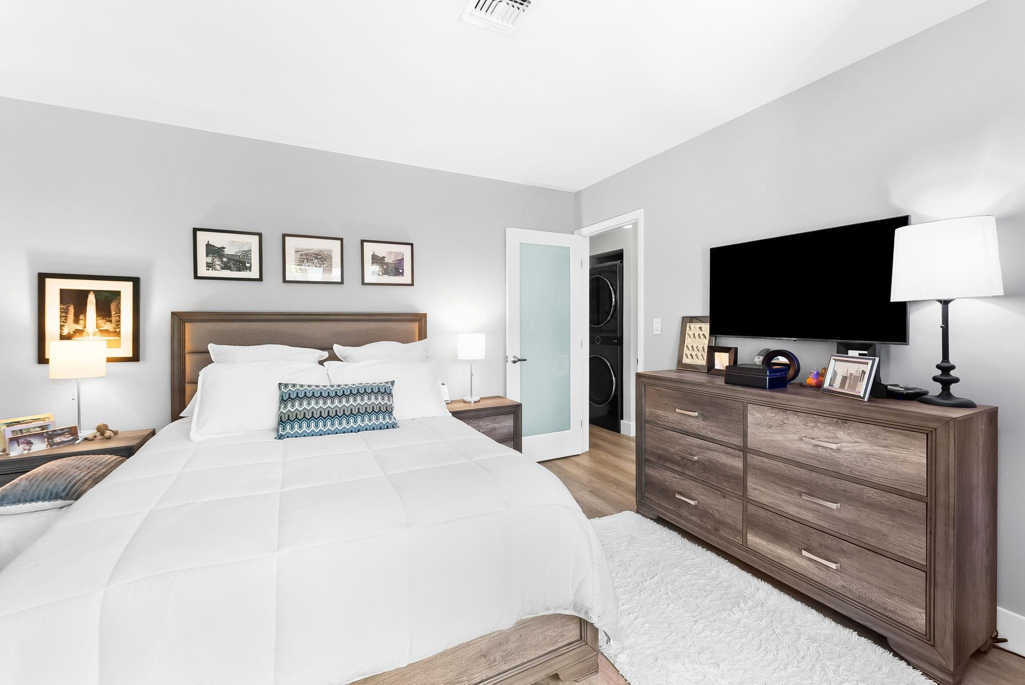 1200 NE 17th Court 3