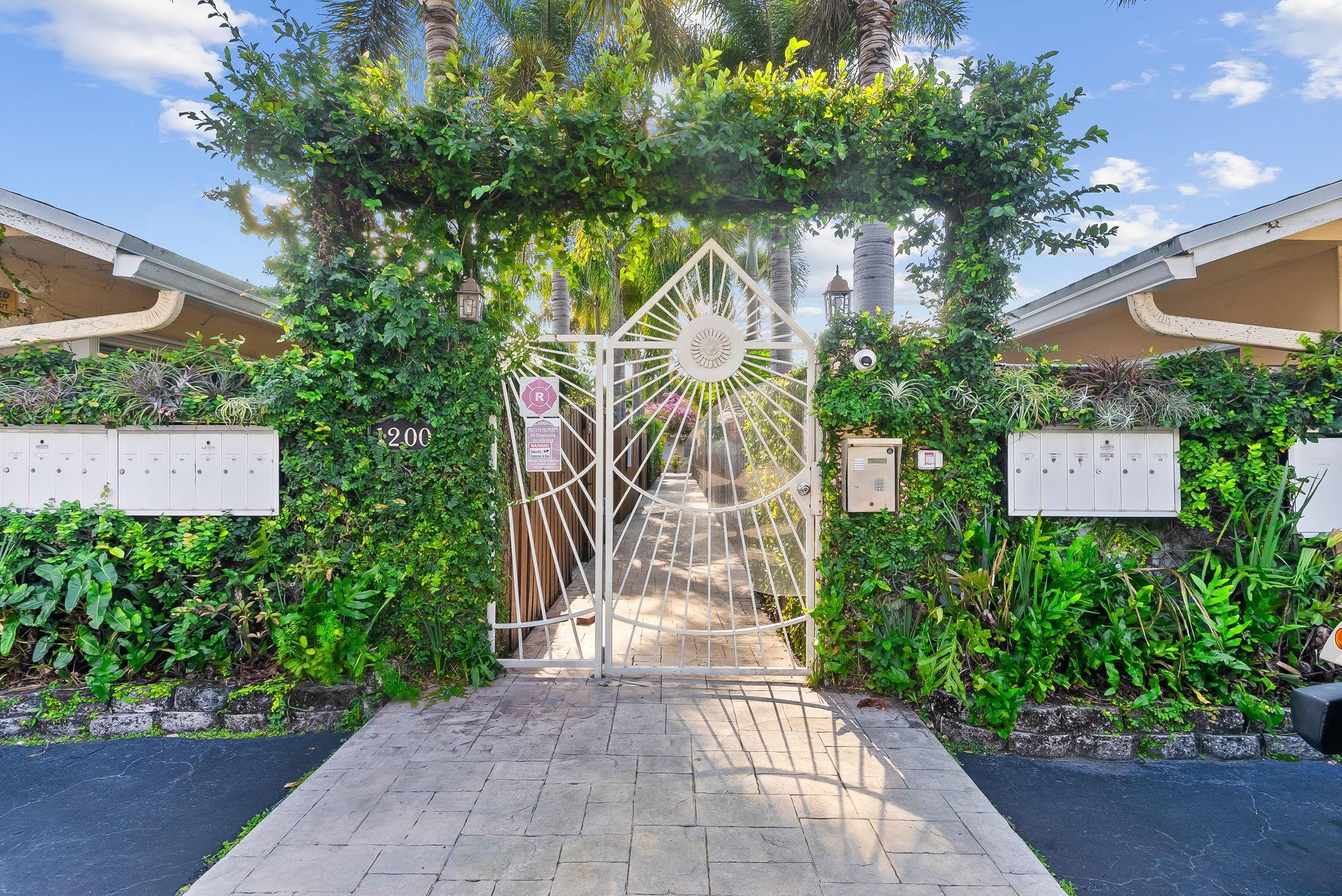 1200 NE 17th Court 3