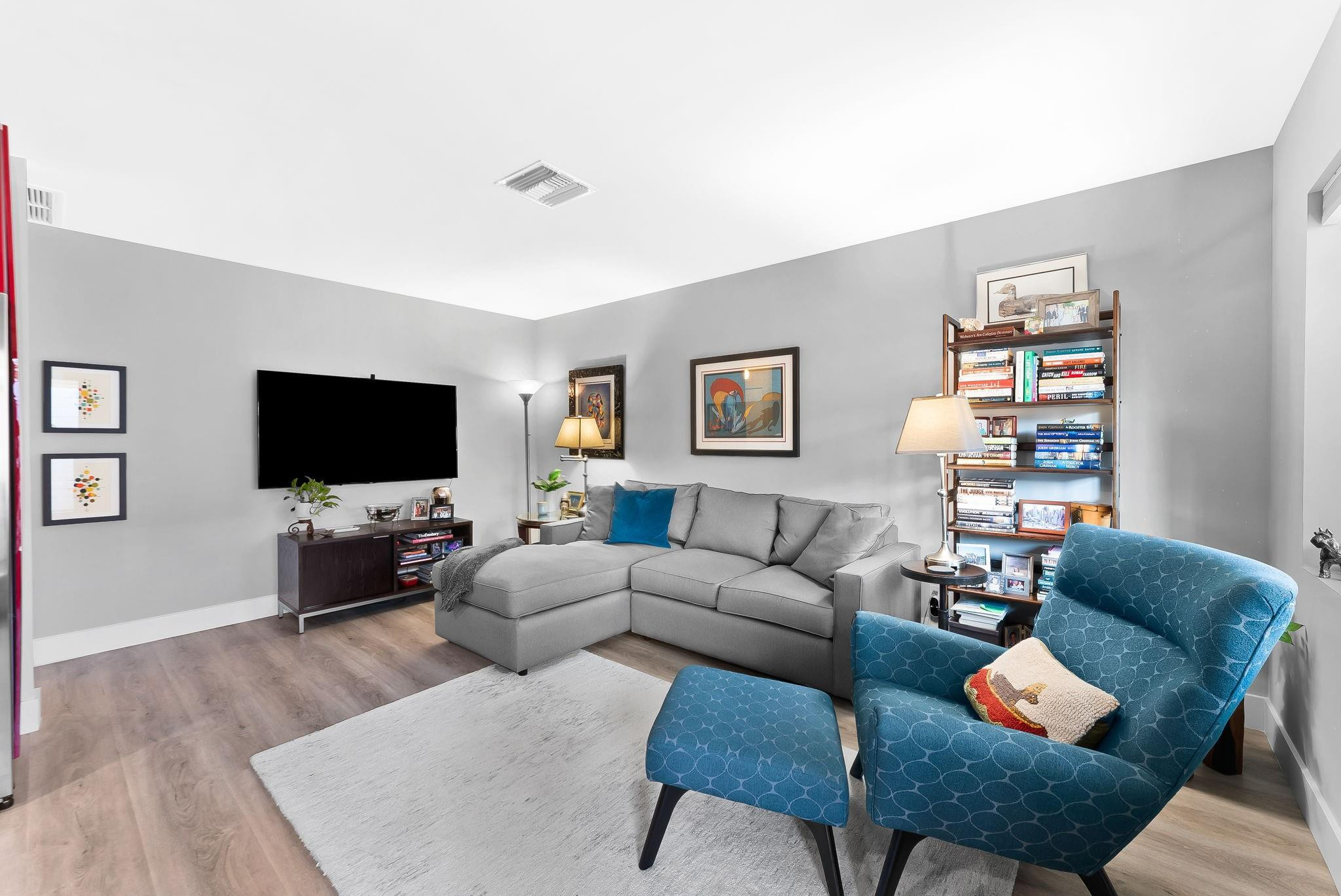 1200 NE 17th Court 3