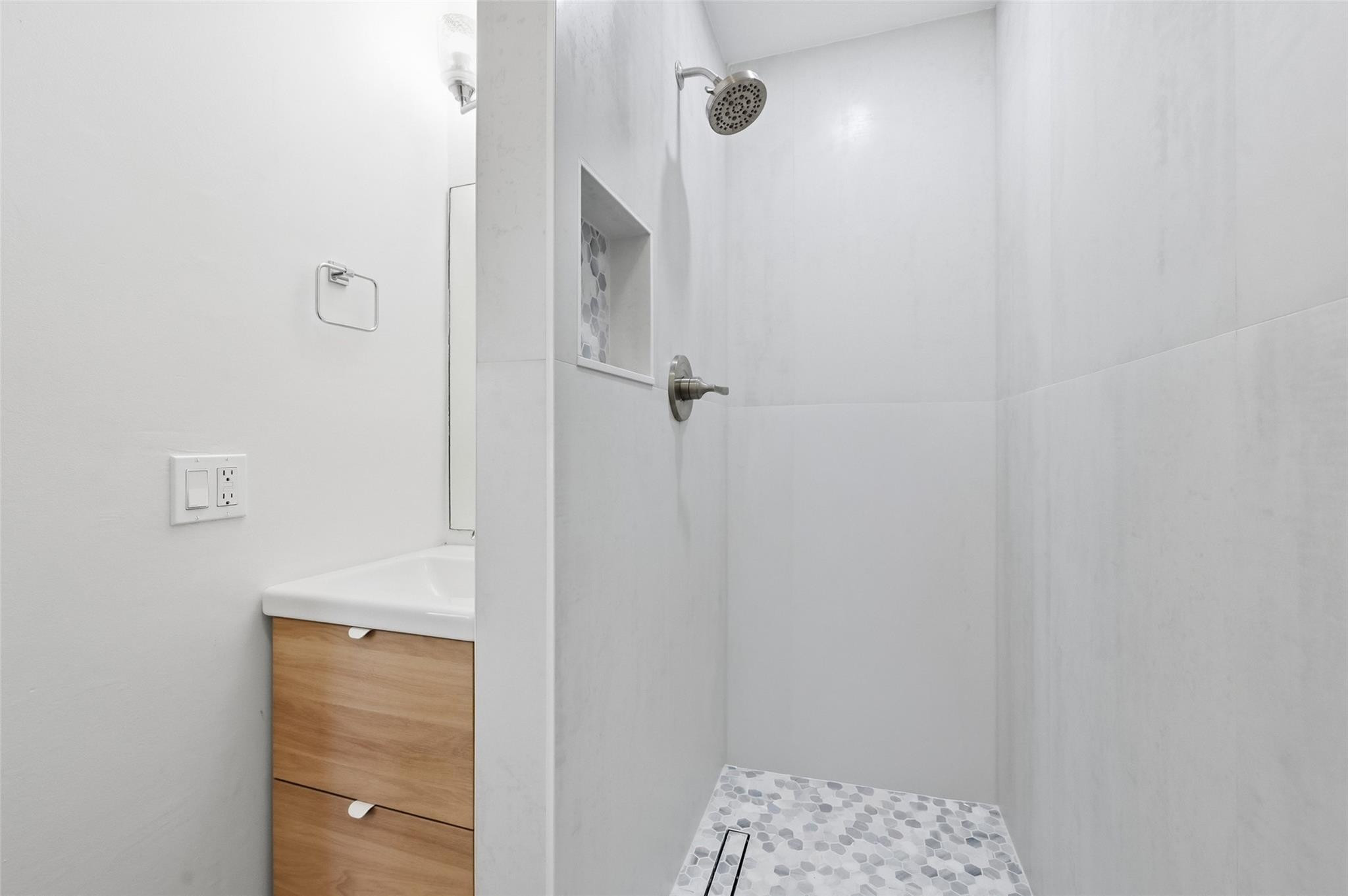 4525 Bougainvilla Drive 5, Lauderdale-By-The-Sea Unit: 5
