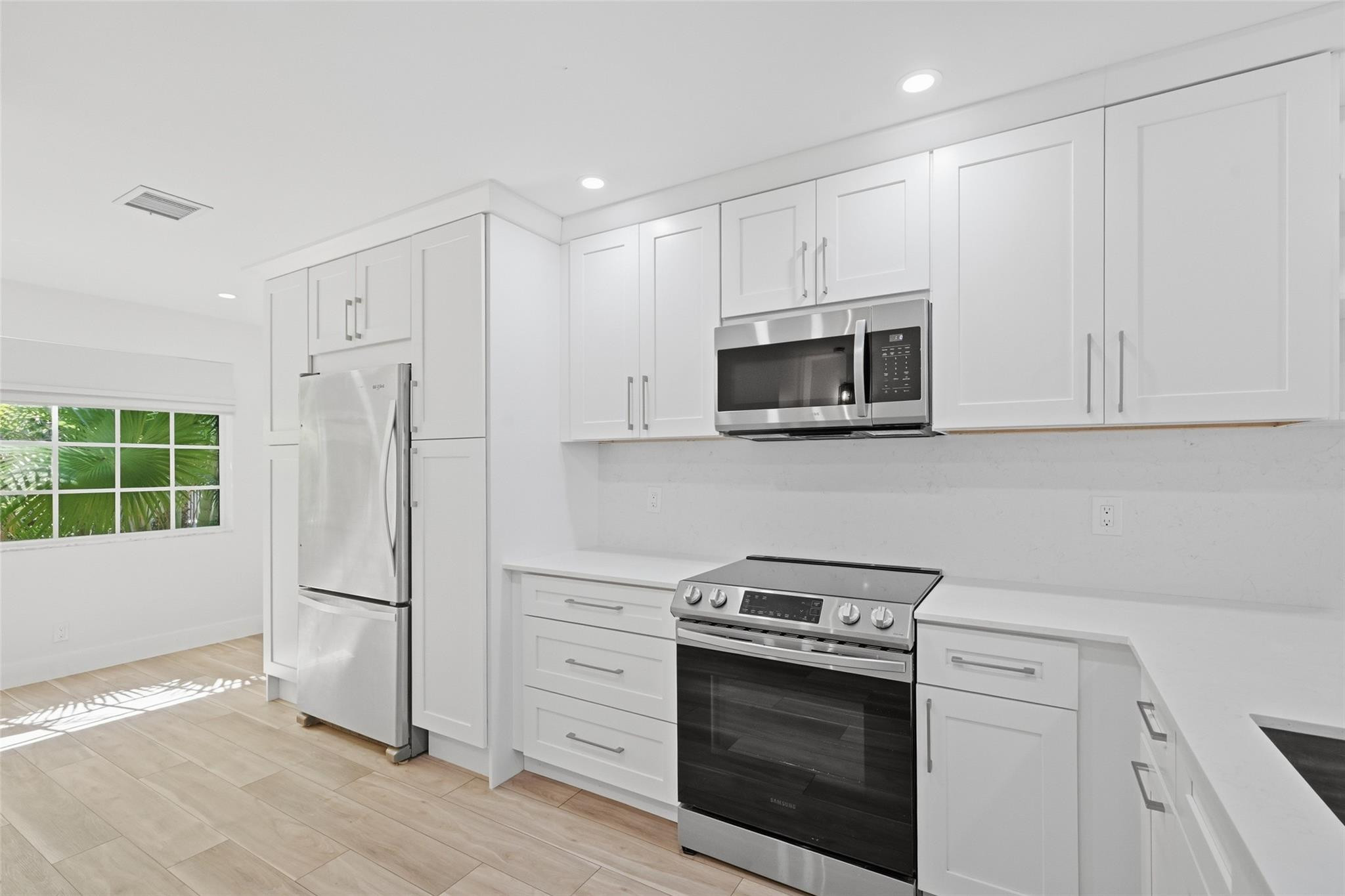 4525 Bougainvilla Drive 5, Lauderdale-By-The-Sea Unit: 5