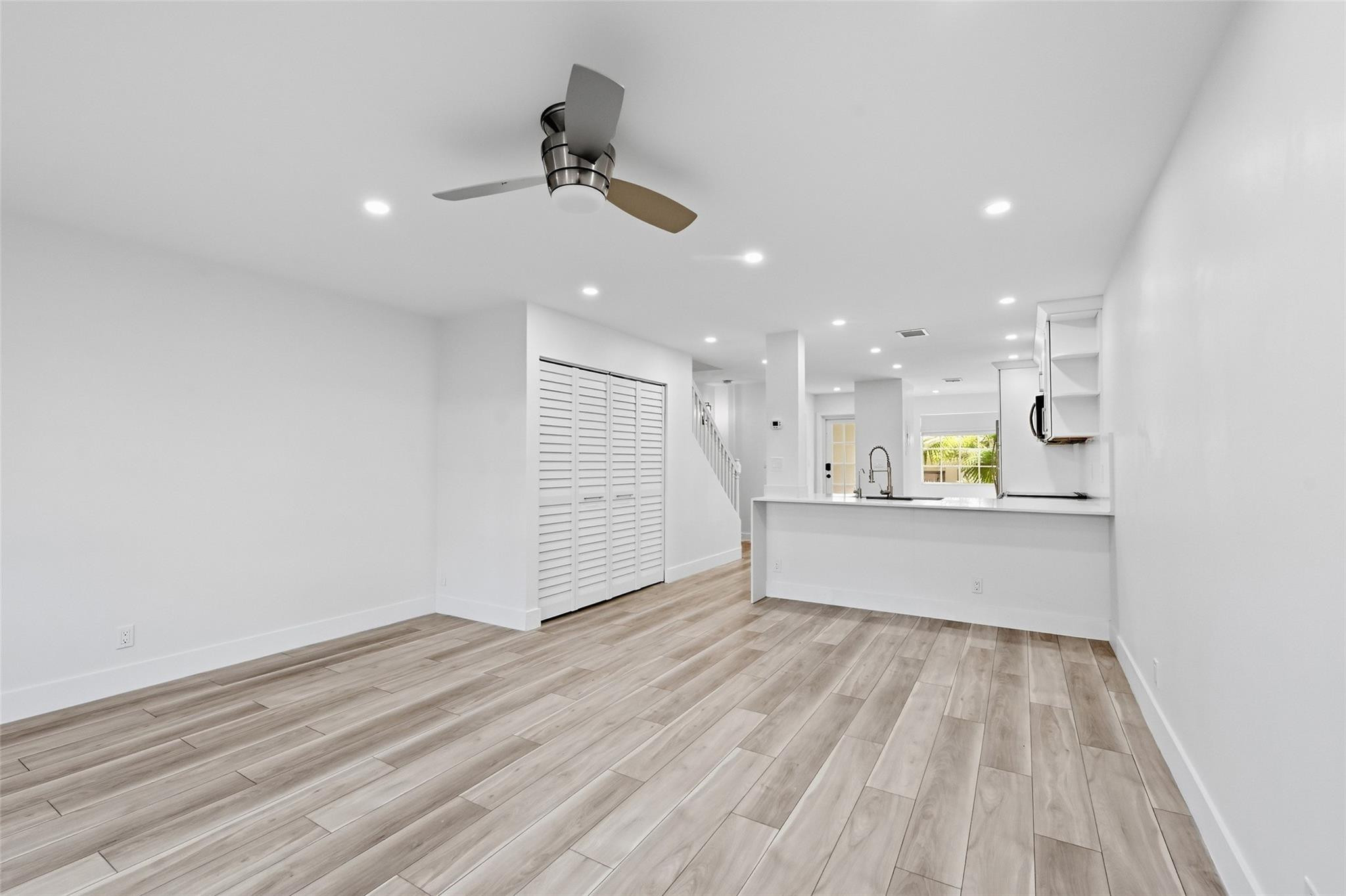 4525 Bougainvilla Drive 5, Lauderdale-By-The-Sea Unit: 5