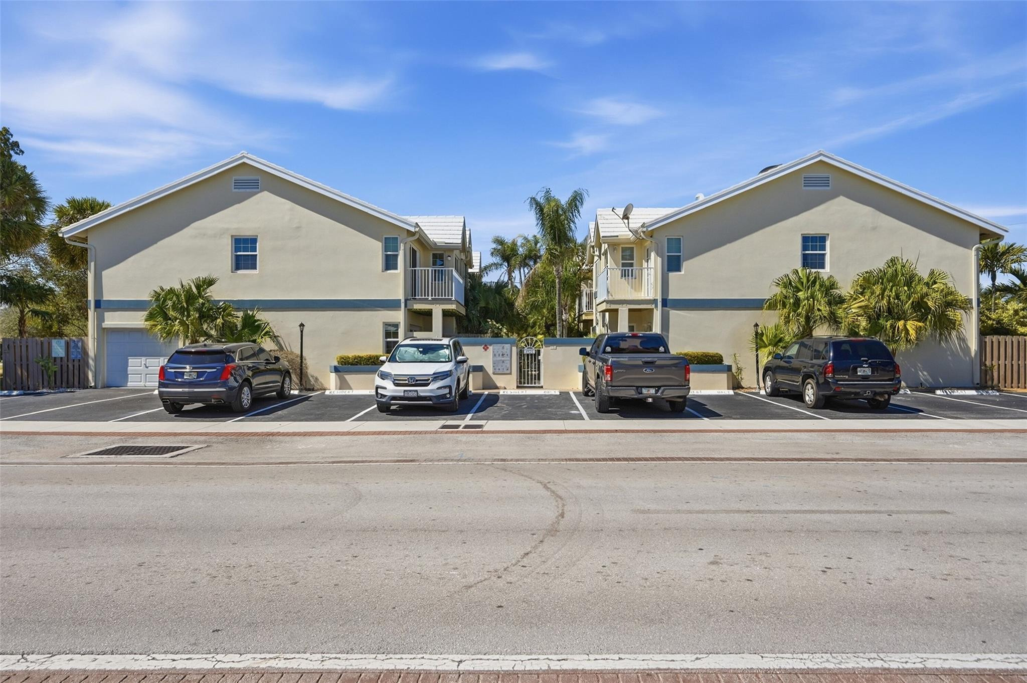 4525 Bougainvilla Drive 5, Lauderdale-By-The-Sea Unit: 5