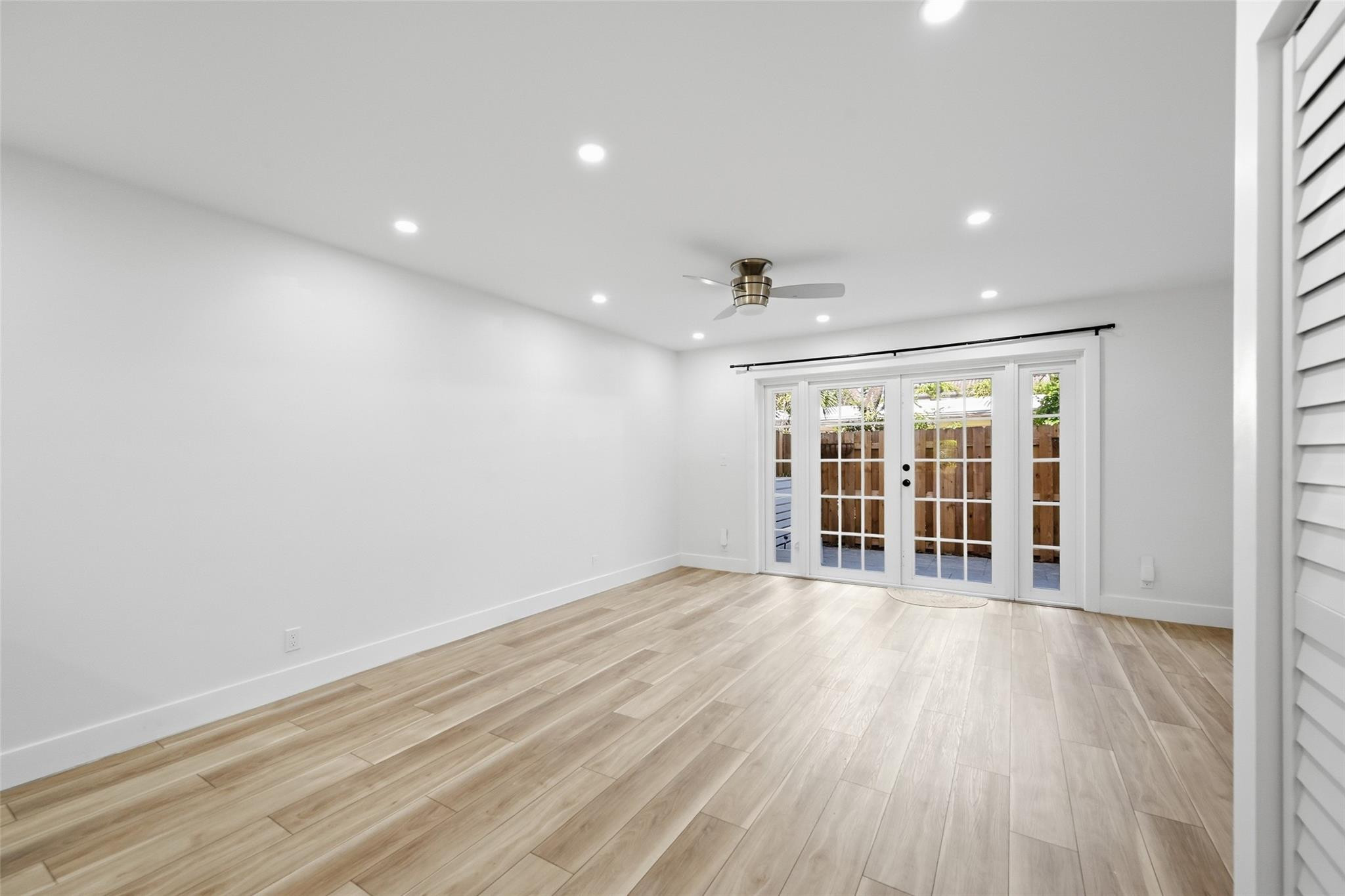4525 Bougainvilla Drive 5, Lauderdale-By-The-Sea Unit: 5