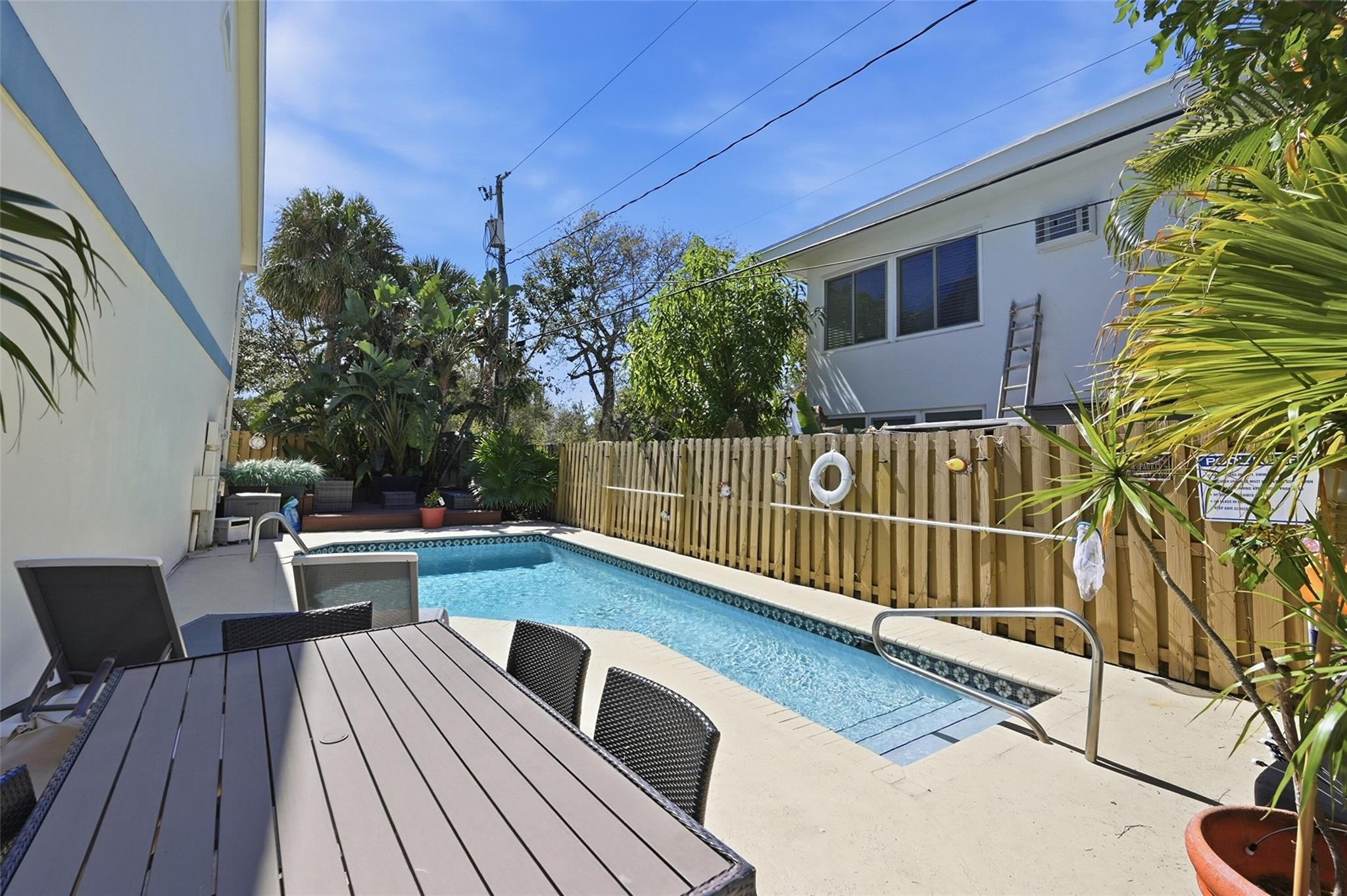 4525 Bougainvilla Drive 5, Lauderdale-By-The-Sea Unit: 5