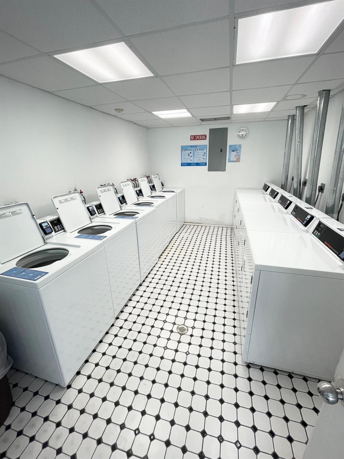 3000 Riomar Street 307