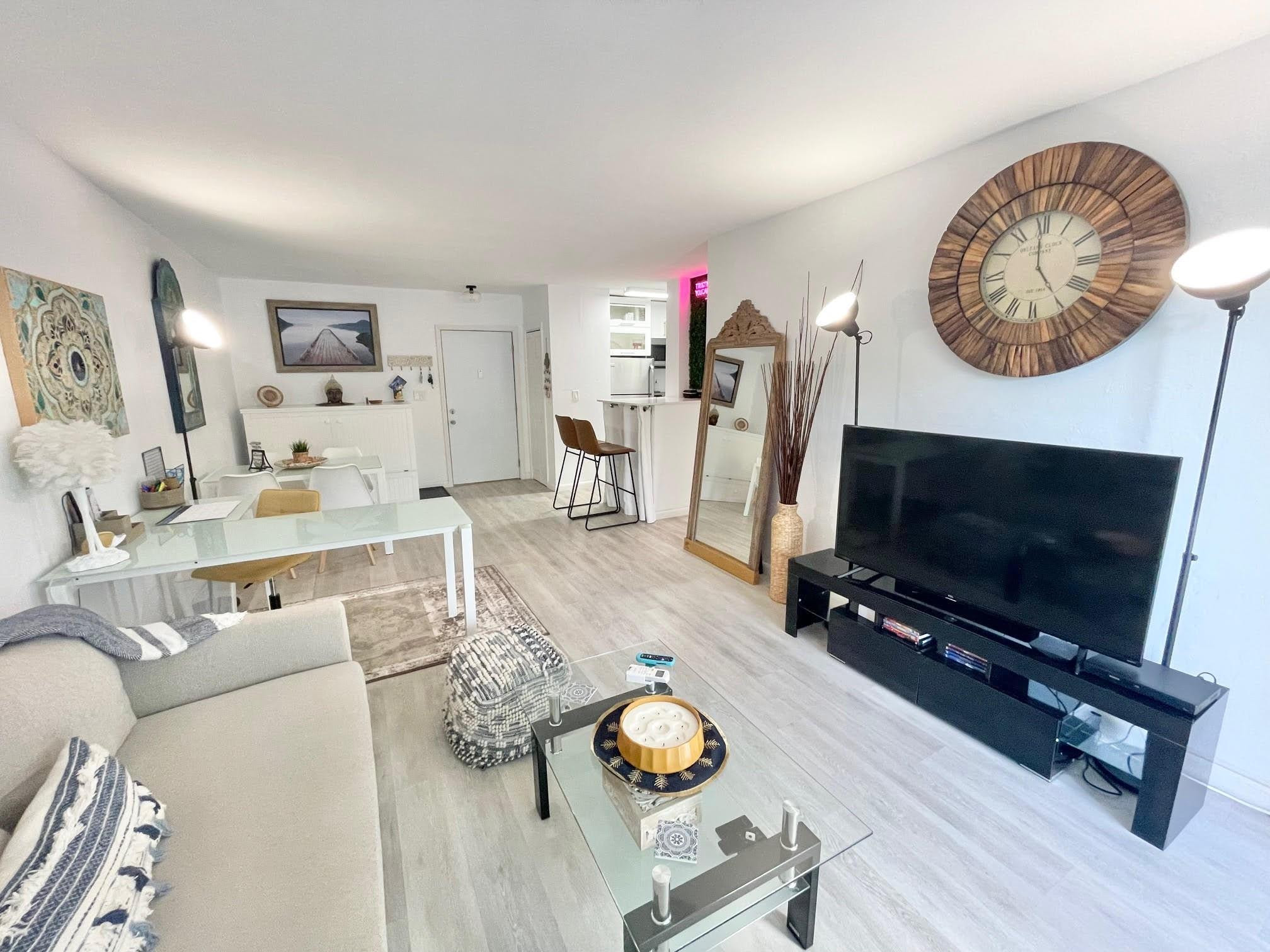 3000 Riomar Street 307