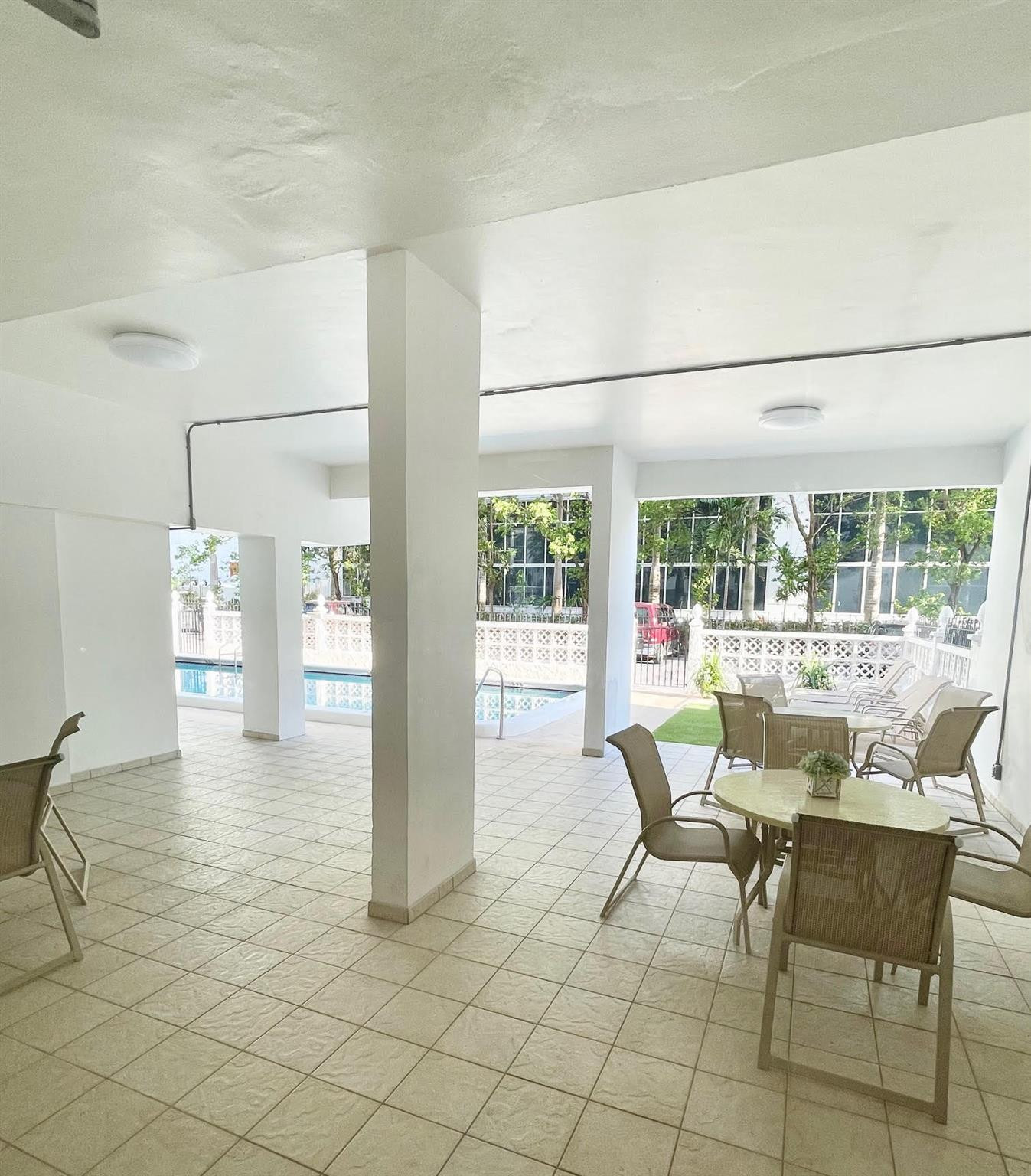 3000 Riomar Street 307