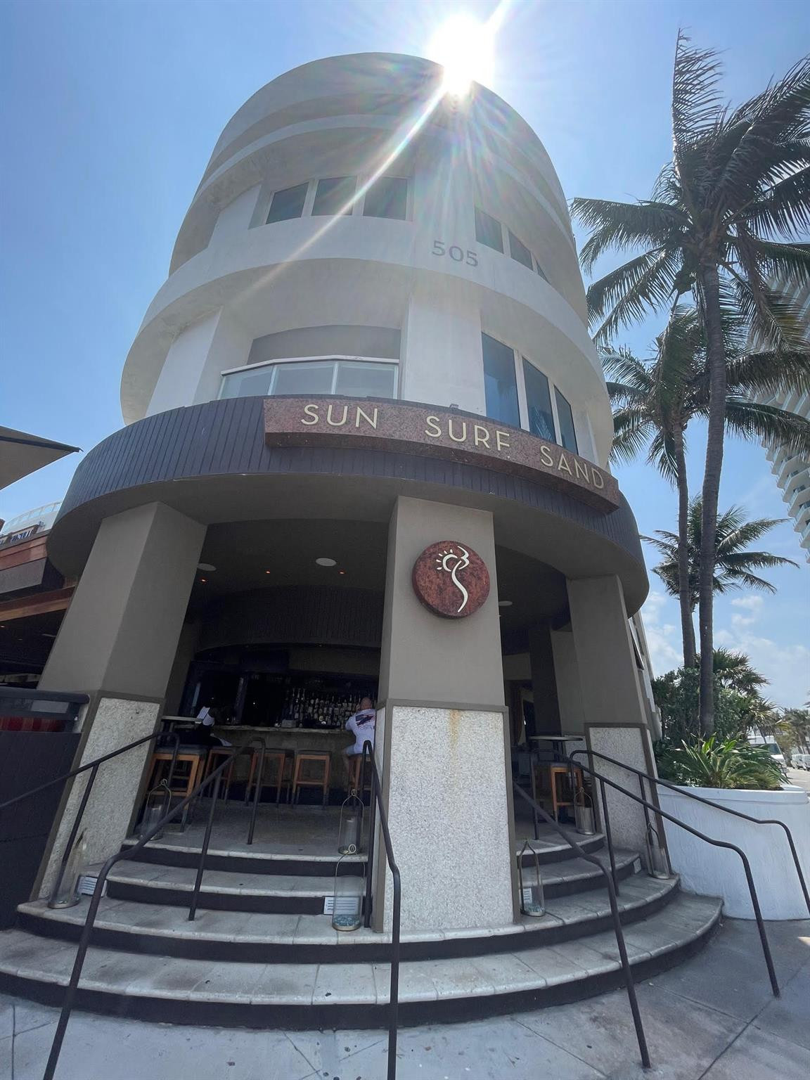 3000 Riomar Street 307