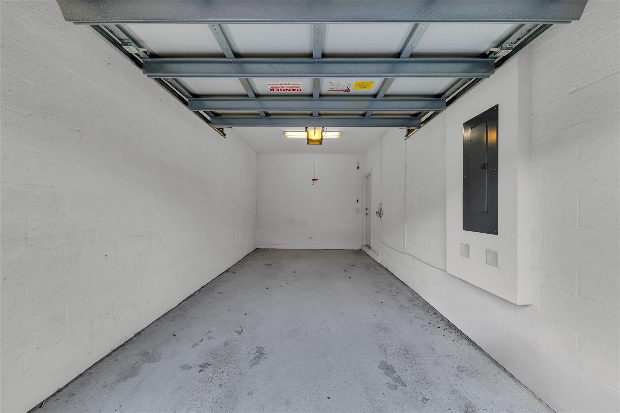 4234 N Dixie Highway 122