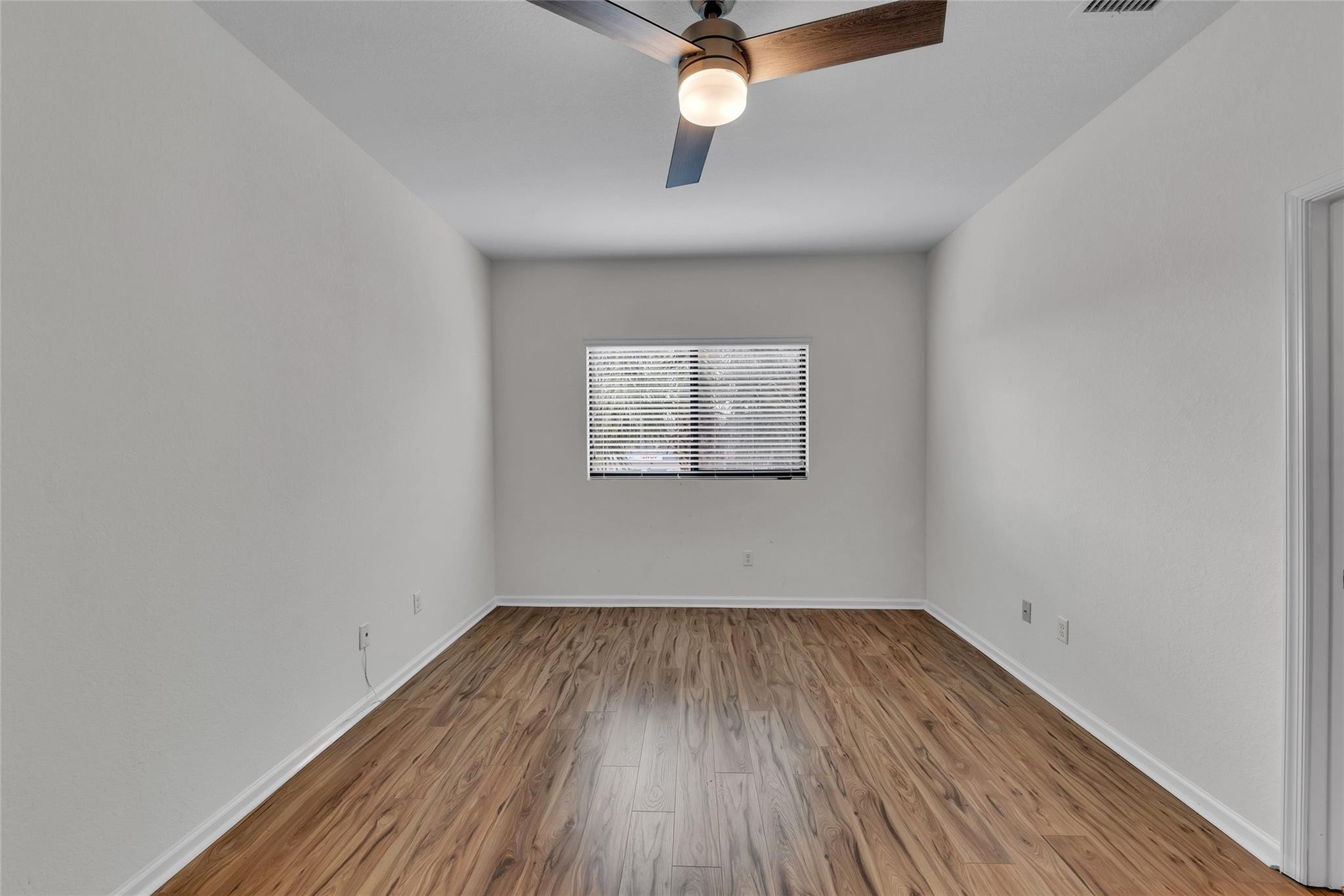 4234 N Dixie Highway 122