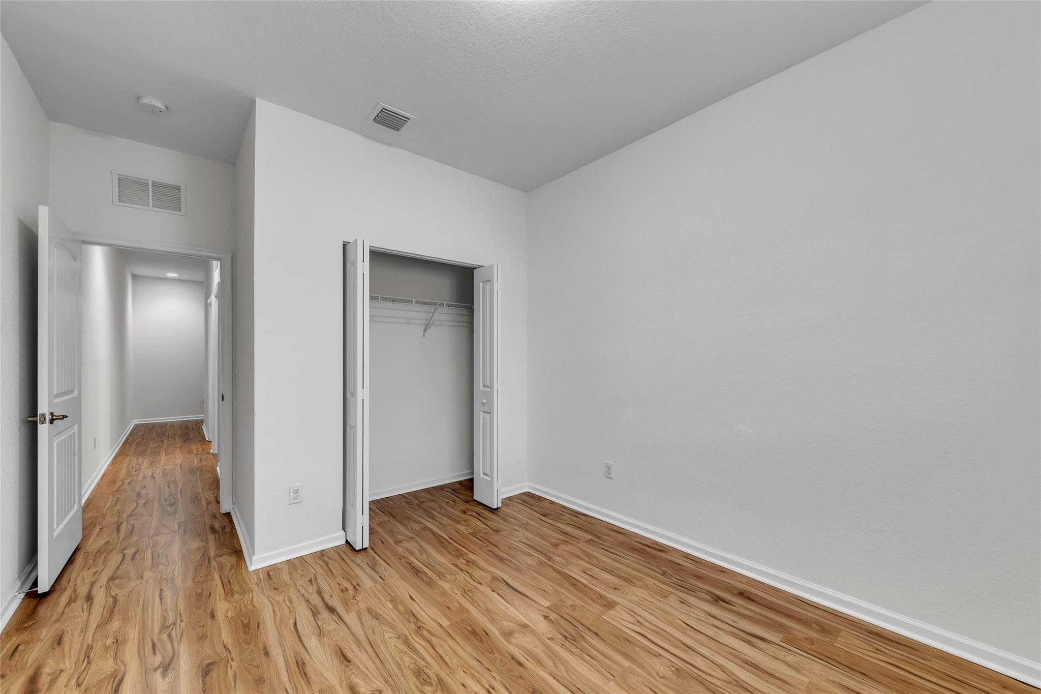 4234 N Dixie Highway 122