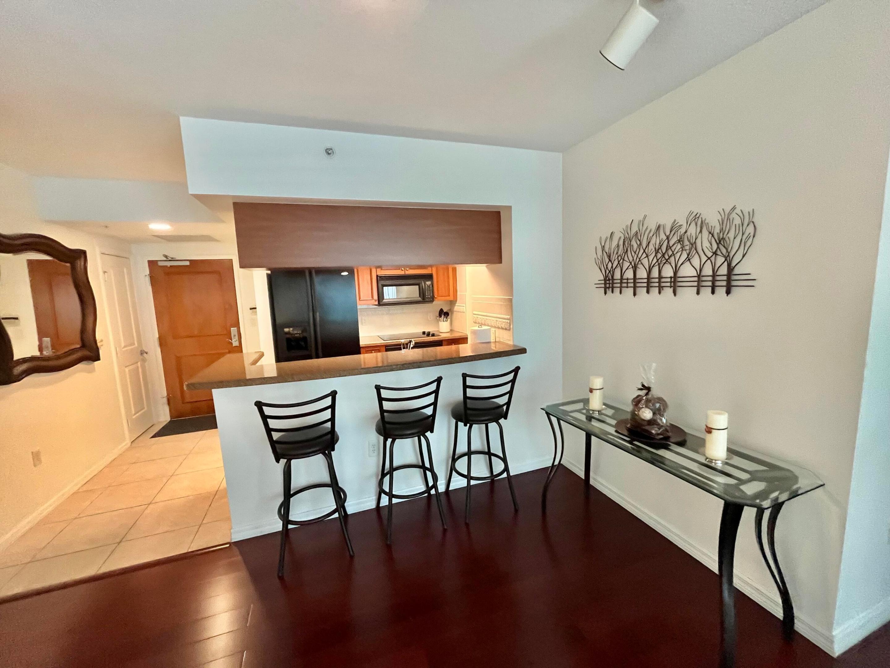 347 N New River Dr Drive 605