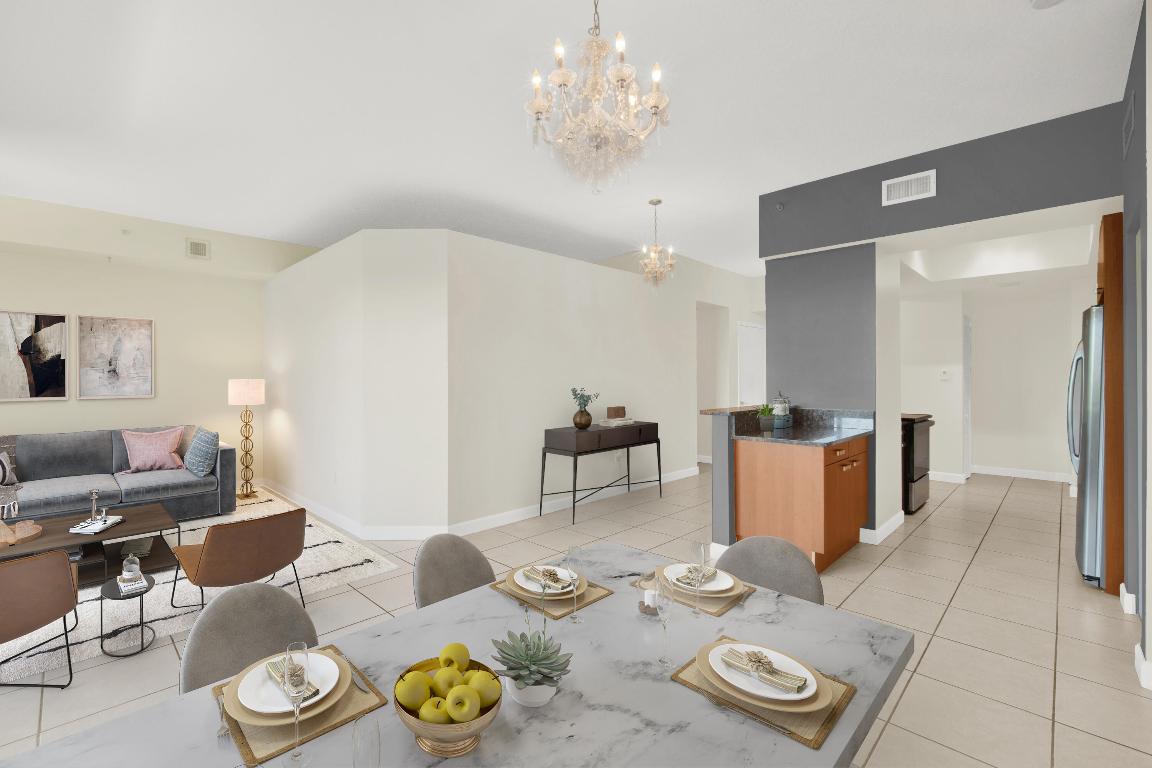 2301 Wilton Drive R307