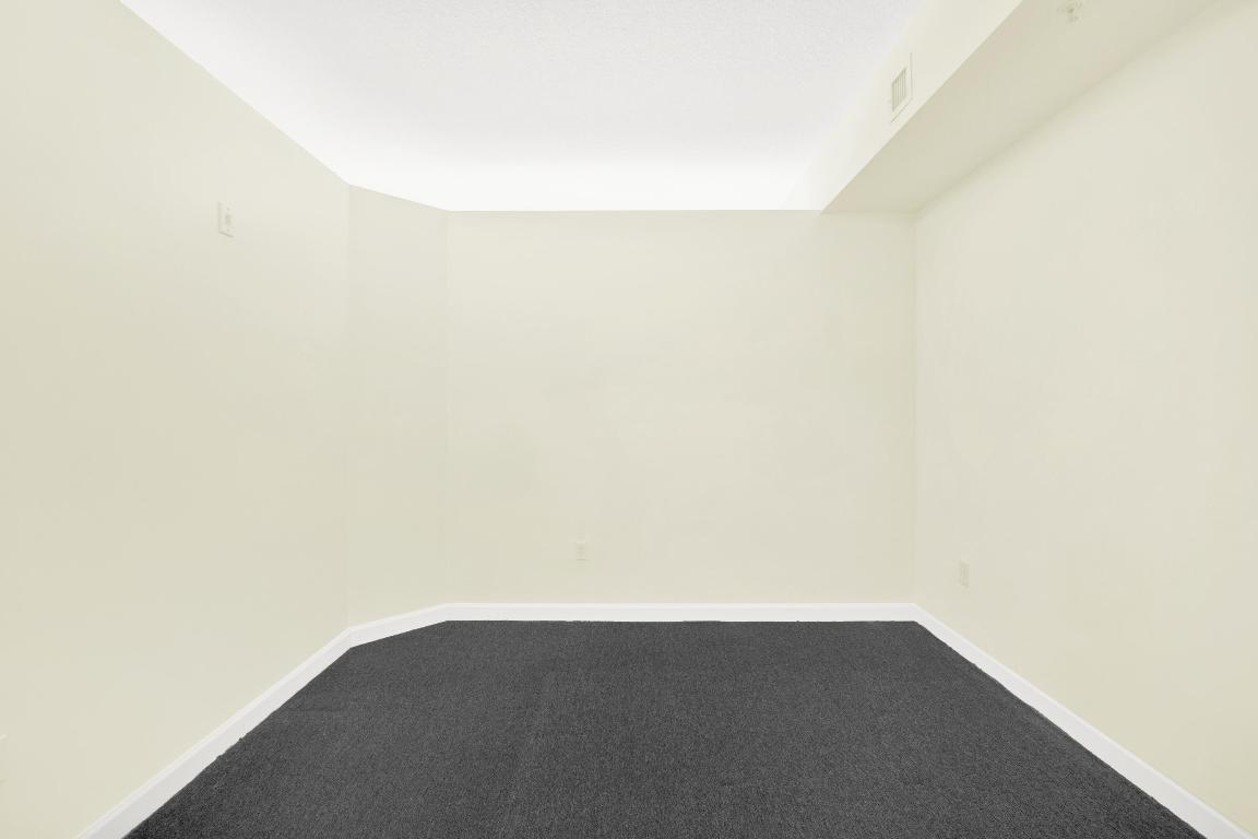 2301 Wilton Drive R307