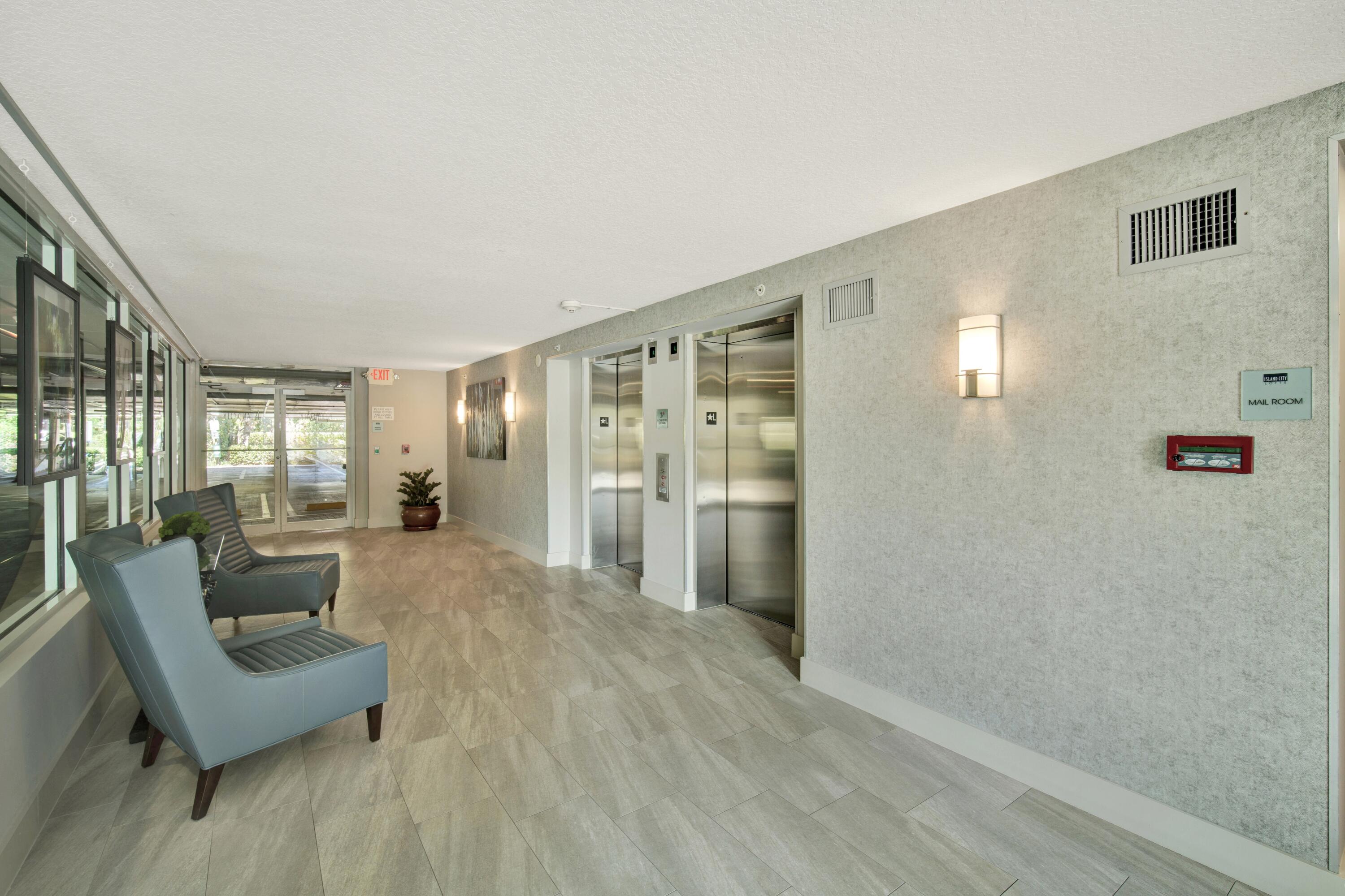 2301 Wilton Drive R307