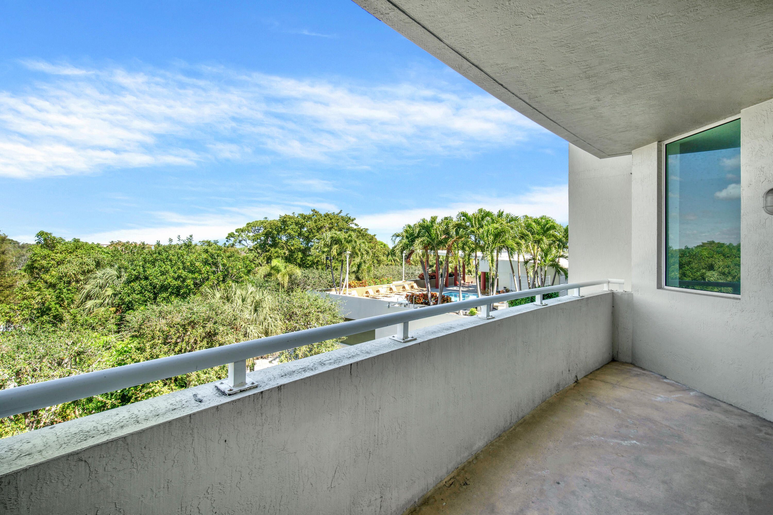 2301 Wilton Drive R307