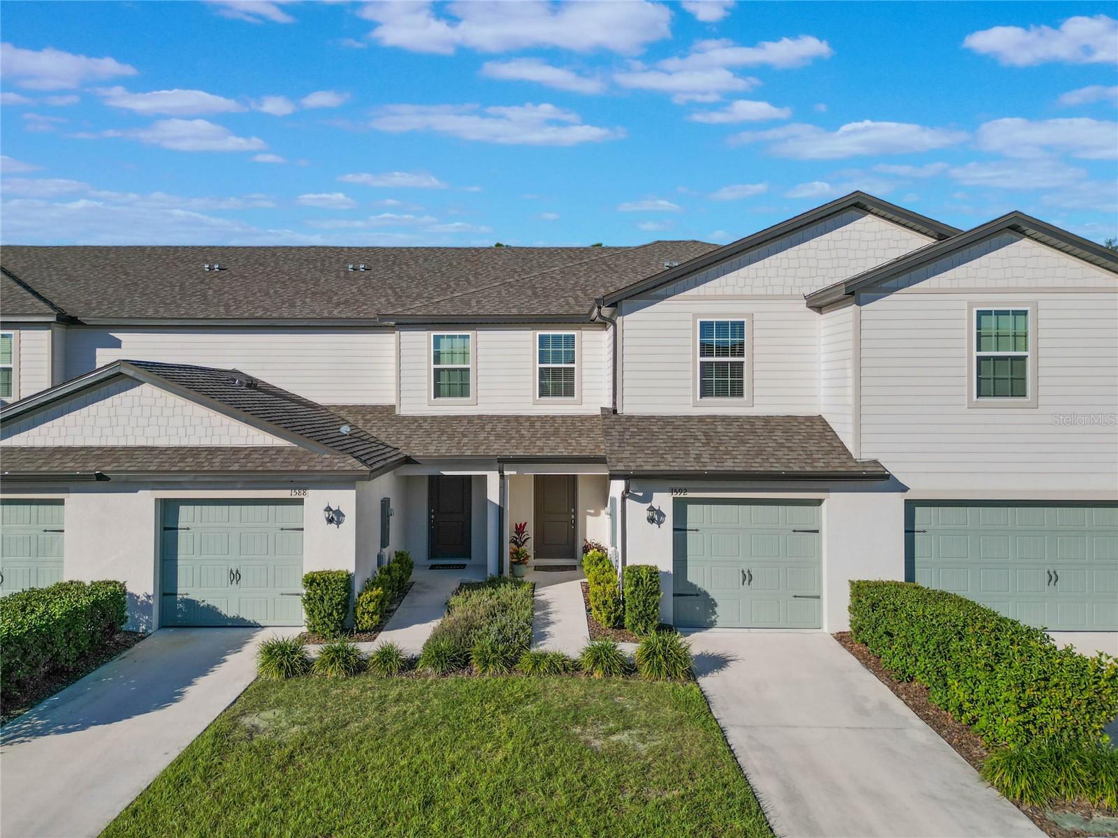 1592 WYNFORD CIR