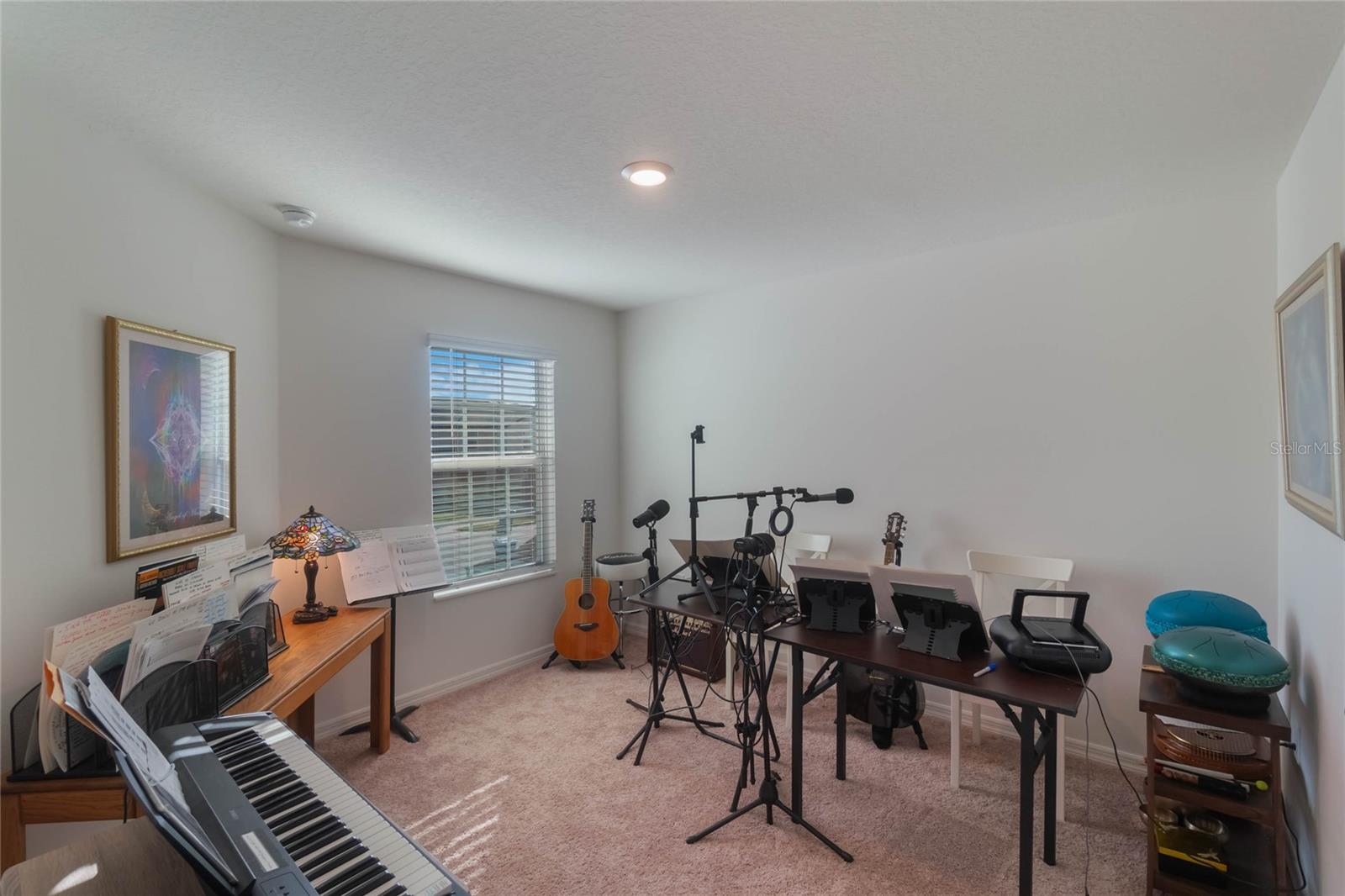 1592 WYNFORD CIR