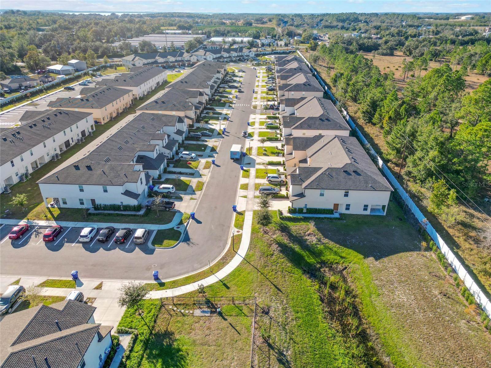 1592 WYNFORD CIR