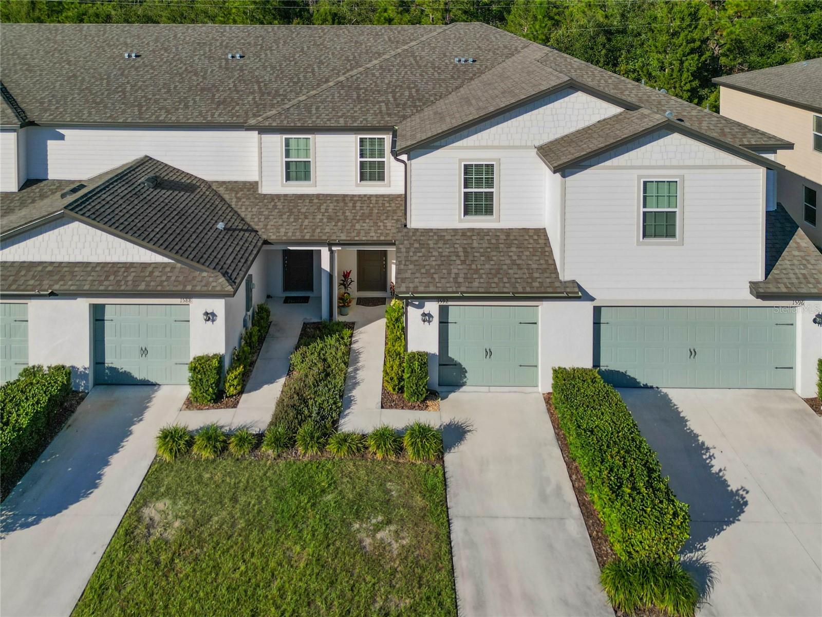 1592 WYNFORD CIR
