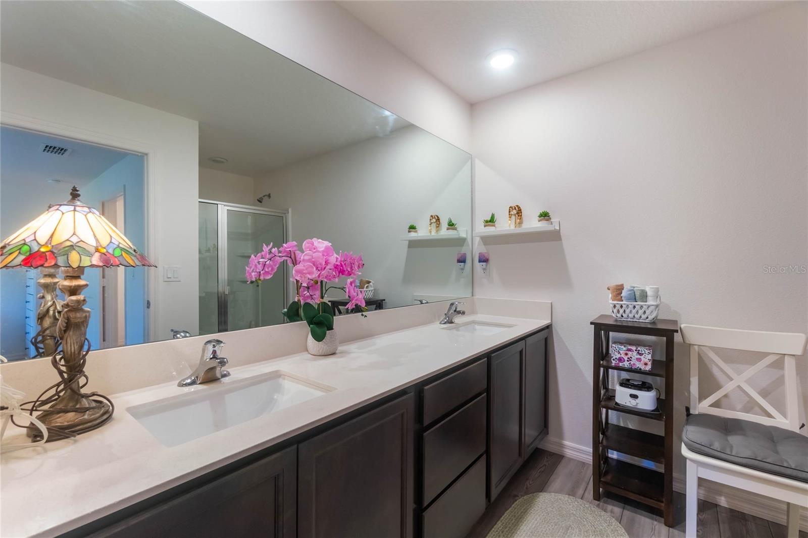 1592 WYNFORD CIR