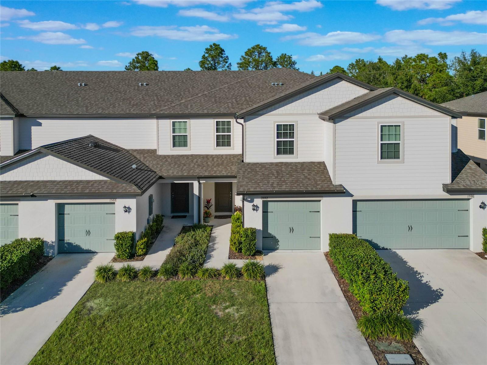 1592 WYNFORD CIR