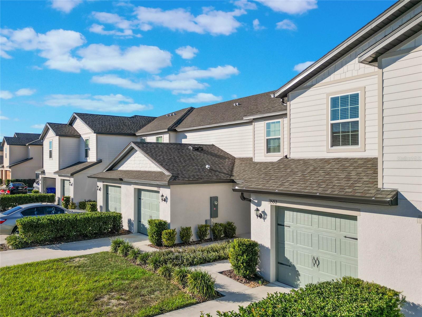 1592 WYNFORD CIR