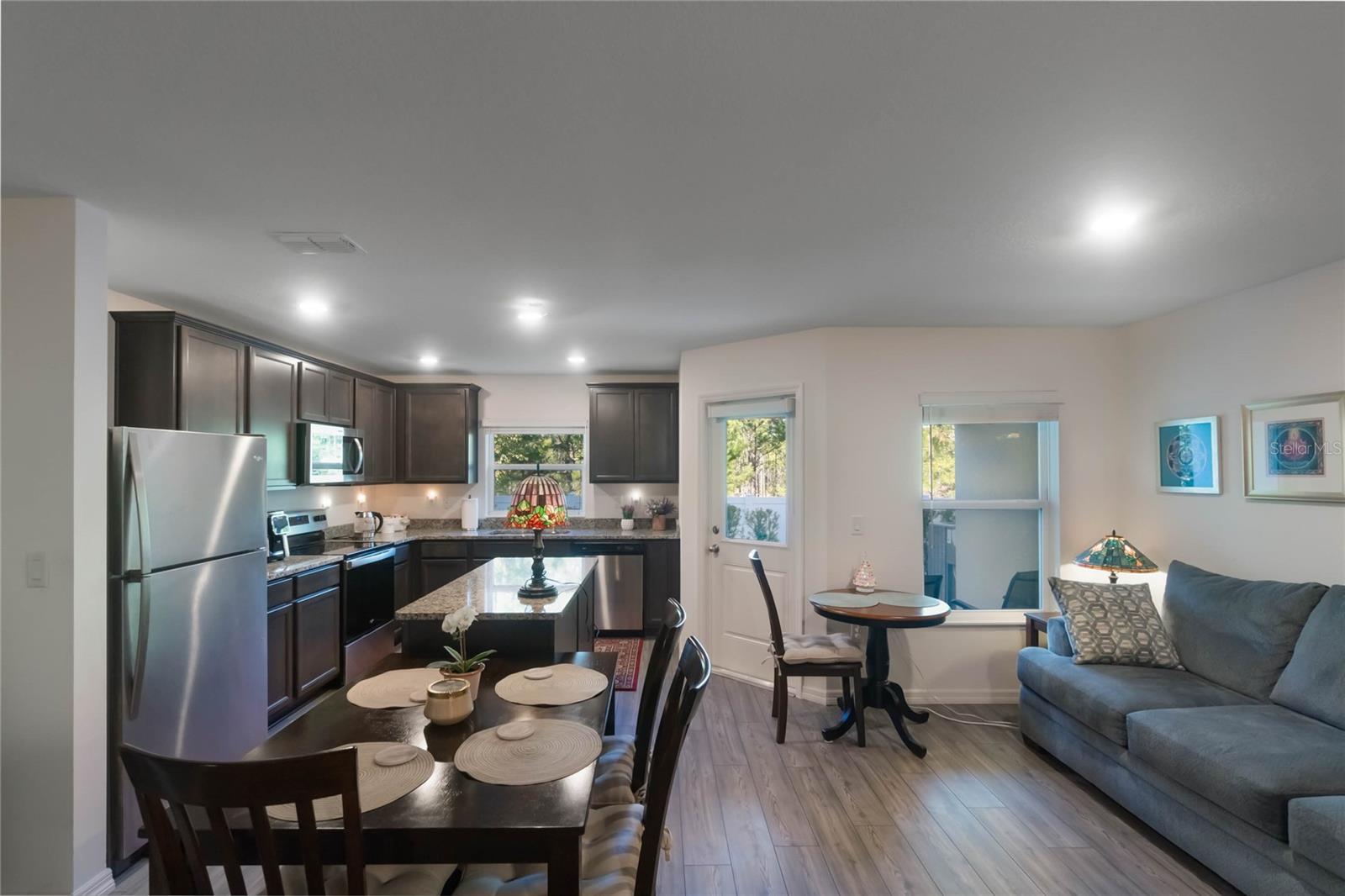 1592 WYNFORD CIR
