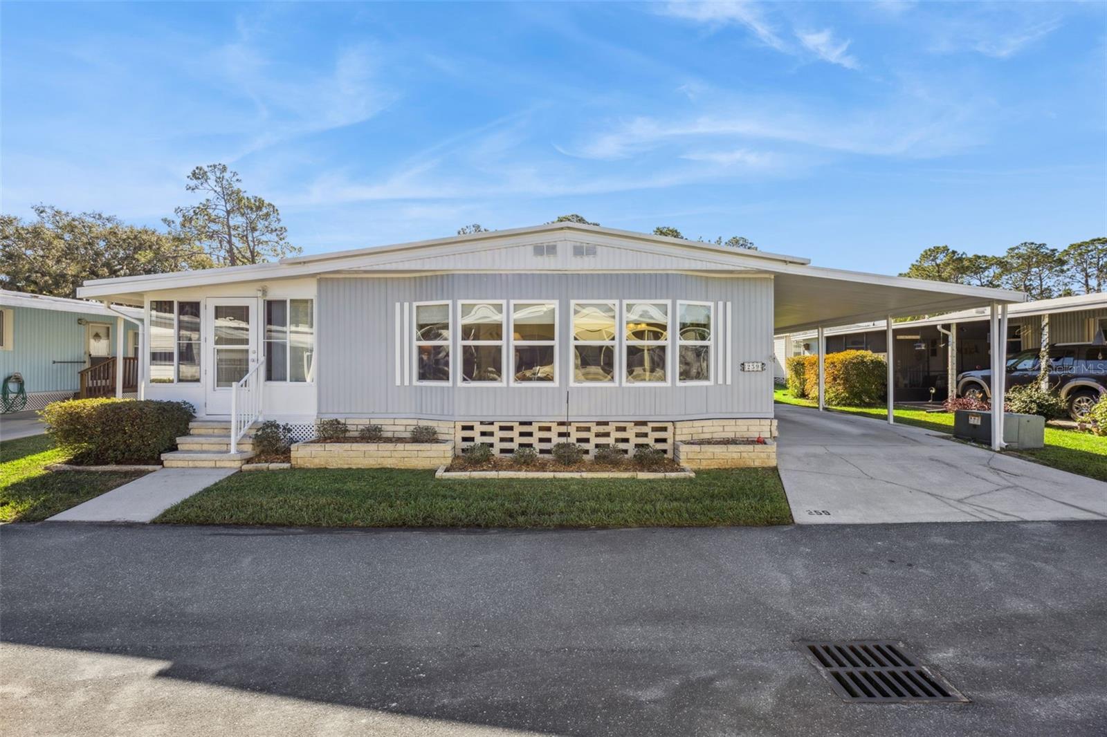259 PINEWOOD DR