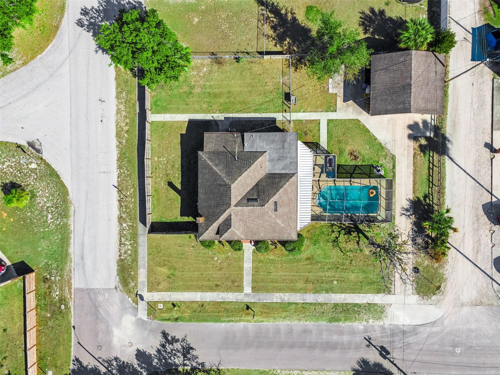 116 W ARBORVITAE LN