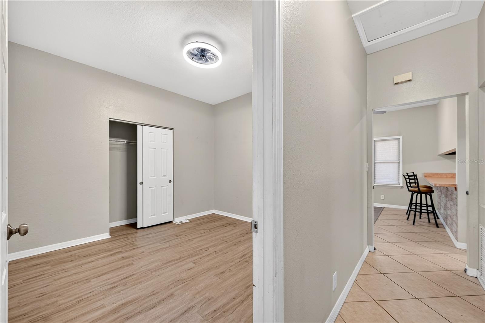 116 W ARBORVITAE LN
