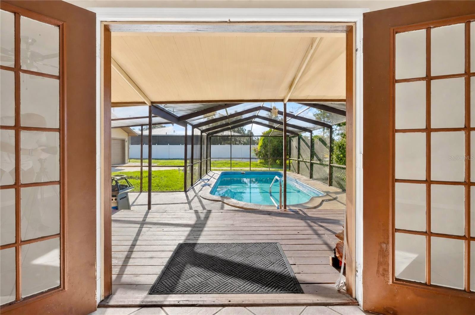 116 W ARBORVITAE LN