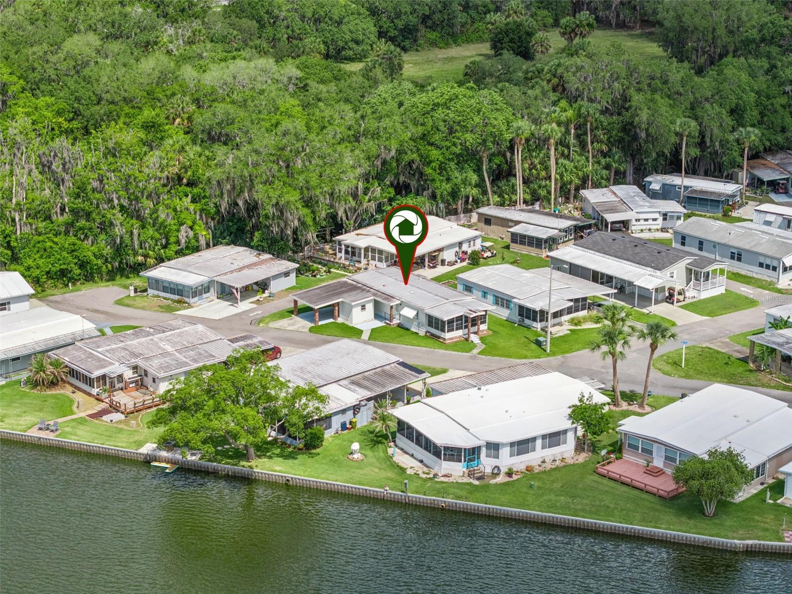 13 COCOS PLUMOSA DR #B