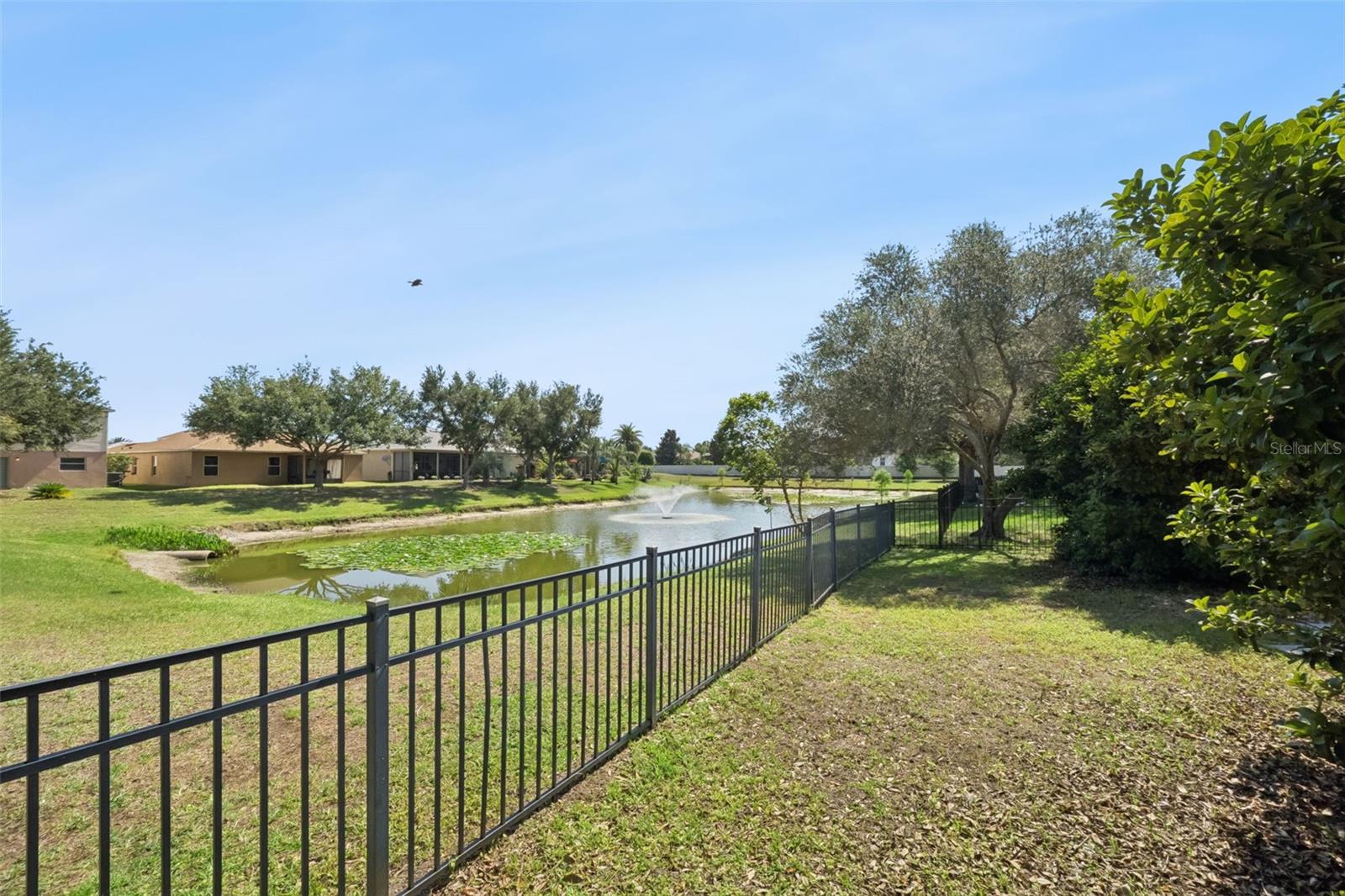 5056 GANDROSS LN