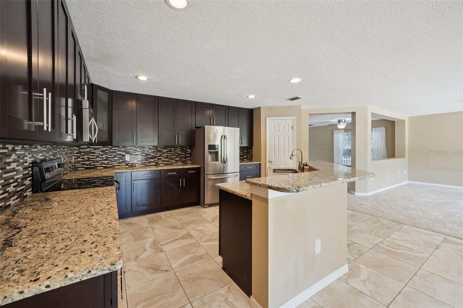 5056 GANDROSS LN