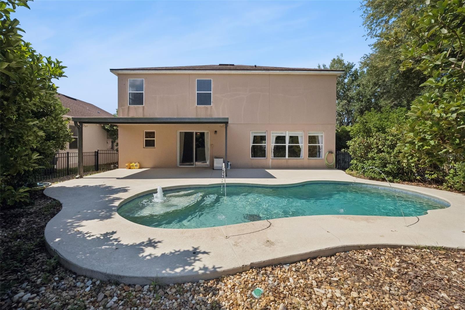 5056 GANDROSS LN