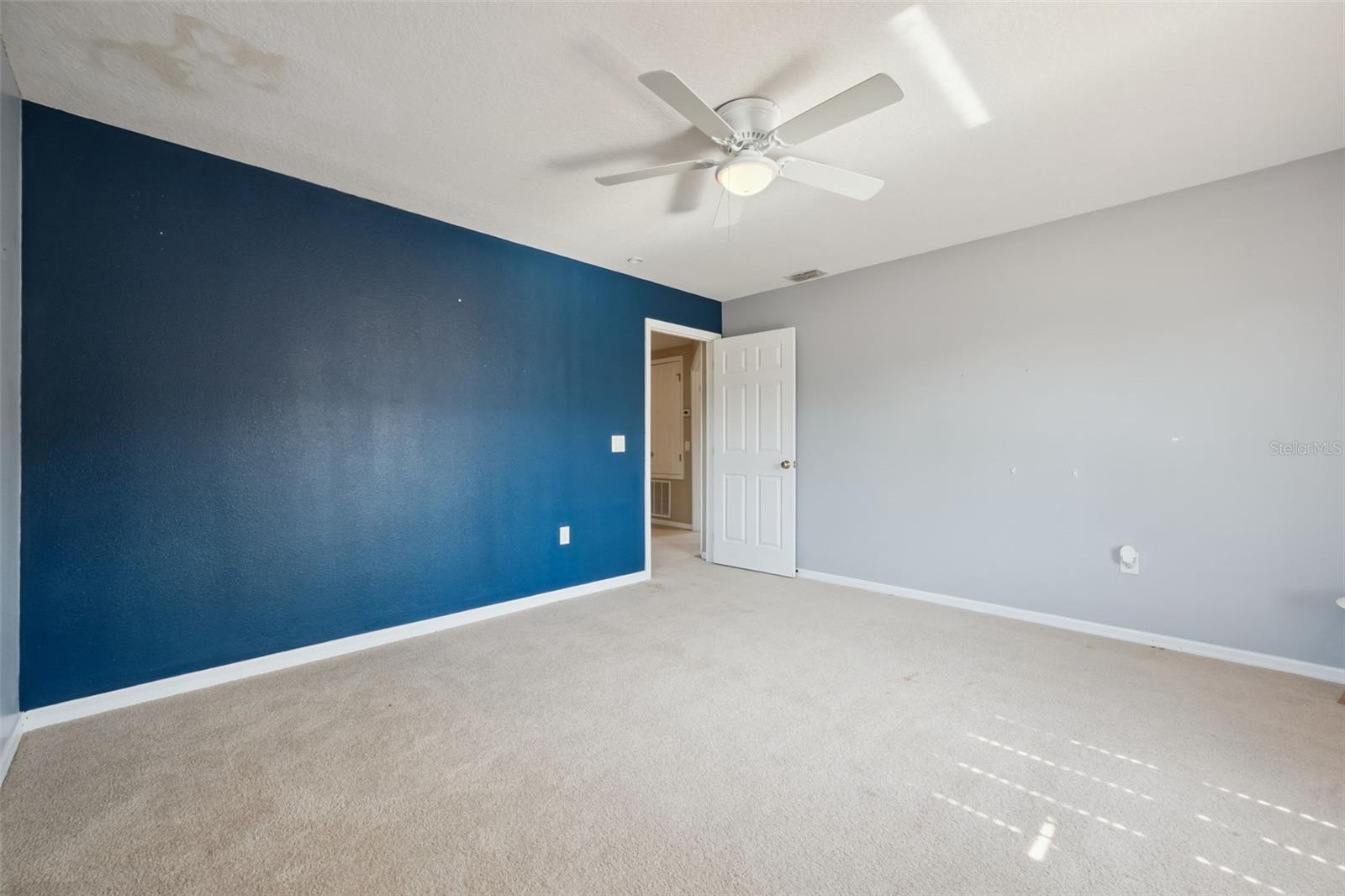 5056 GANDROSS LN
