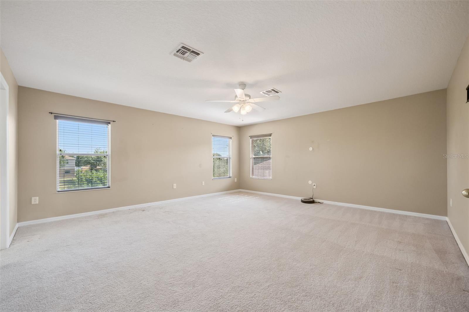5056 GANDROSS LN