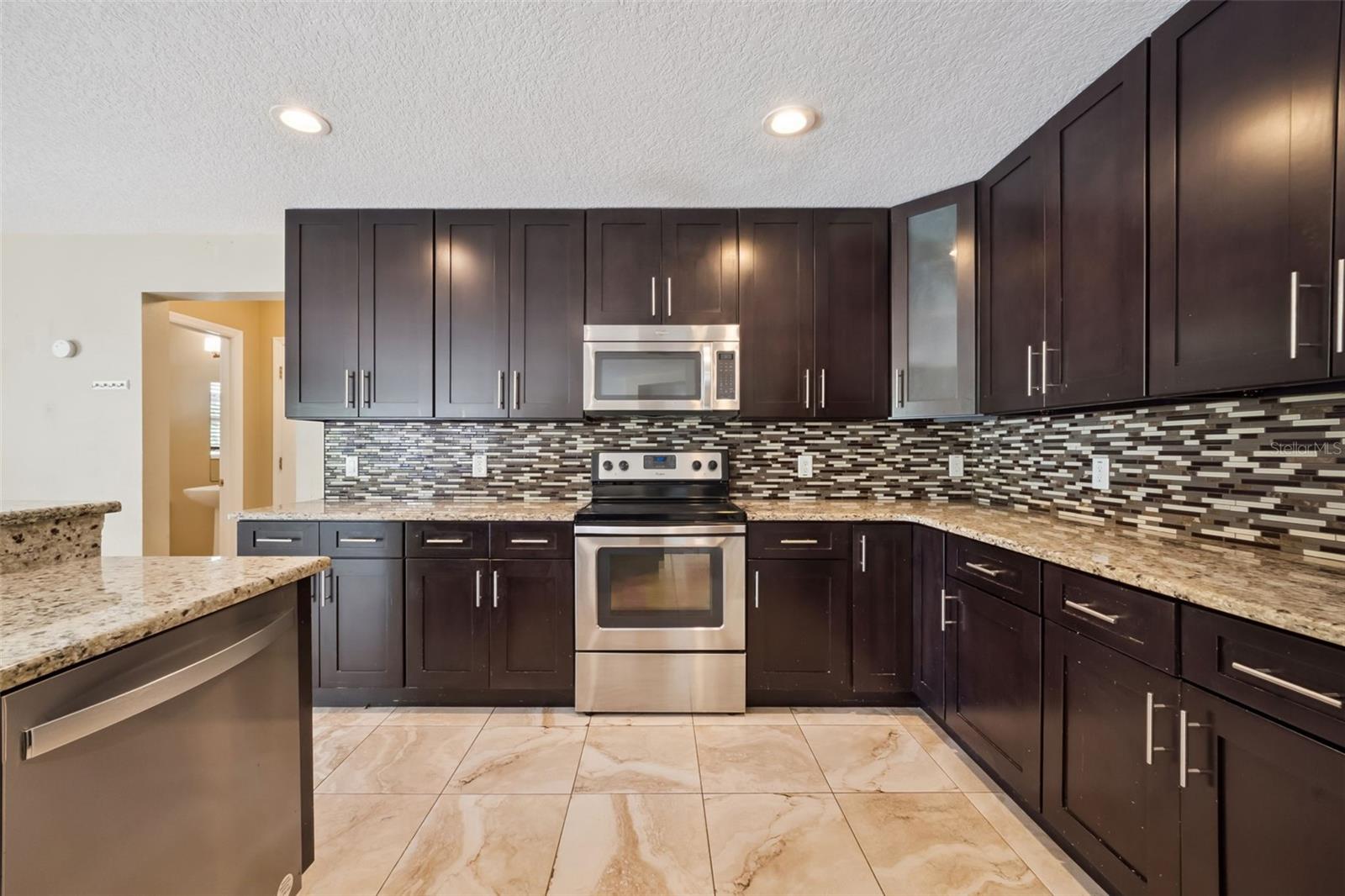 5056 GANDROSS LN